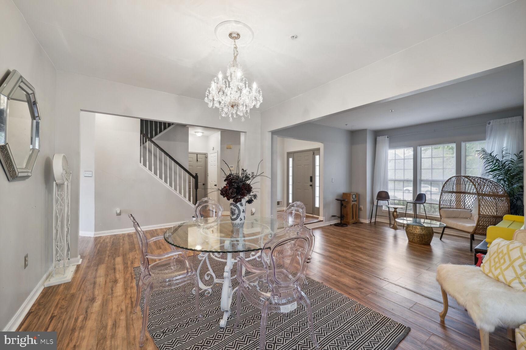 COUNTRYSIDE - Residential