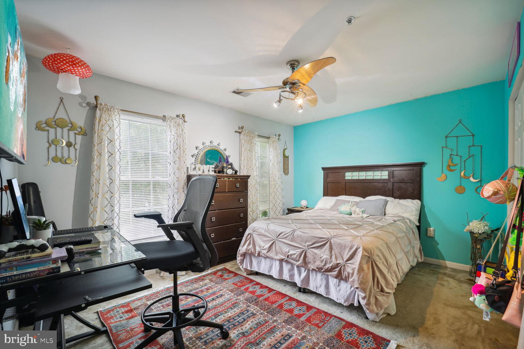 COUNTRYSIDE - Residential