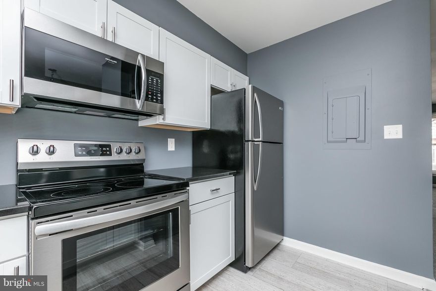 FABULOUS 2 BEDROOM & 2 BATH COURTYARD UNIT IN THE HEART OF FEDERAL HILL WITH PARKING!  RECENT UPDATES INCLUDE FULL KITCHEN REMODEL W/ GRANITE, SS APP, CABINETS, FRESHLY PAINTED & NEW CARPET THROUGHOUT.  NEW FULL SIZED WASHER/DRYER.  UNIQUE 2 STORY CONDO W/PRIVATE ENTRANCE ON 2ND LEVEL.  OVERSIZED PARKING SPOT IN GARAGE! SECURE ELEVATOR BUILDING. A MUST SEE!!