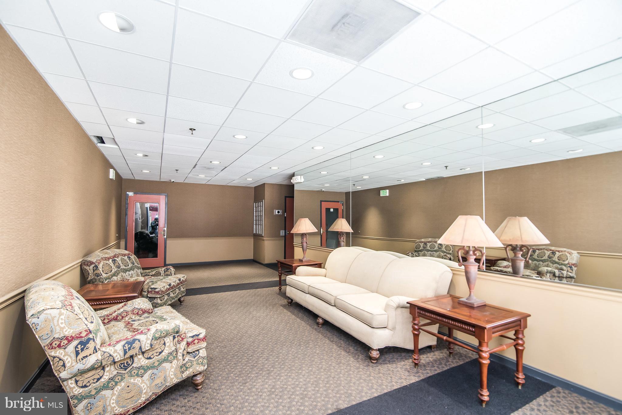 FEDERAL HILL HISTORIC DISTRICT - Residential Lease