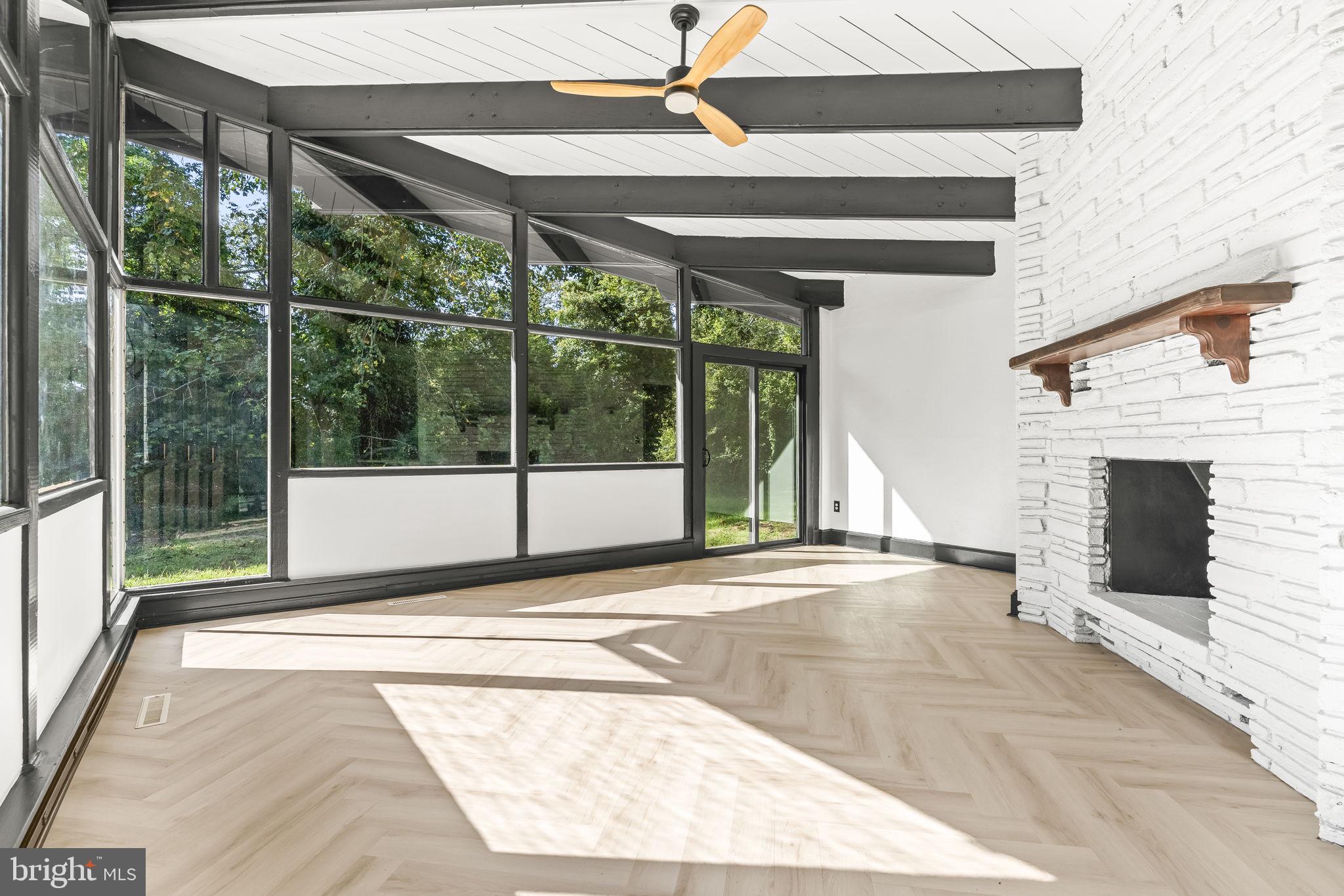 DRUM POINT - Residential