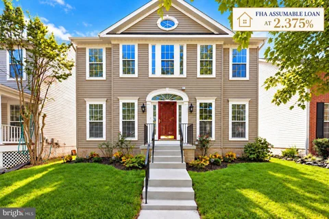 18906 Porterfield Way, Germantown, MD 20874 - #: MDMC2253474