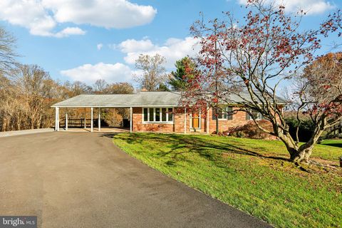 21 GARFIELD COURT GAITHERSBURG MD 20882