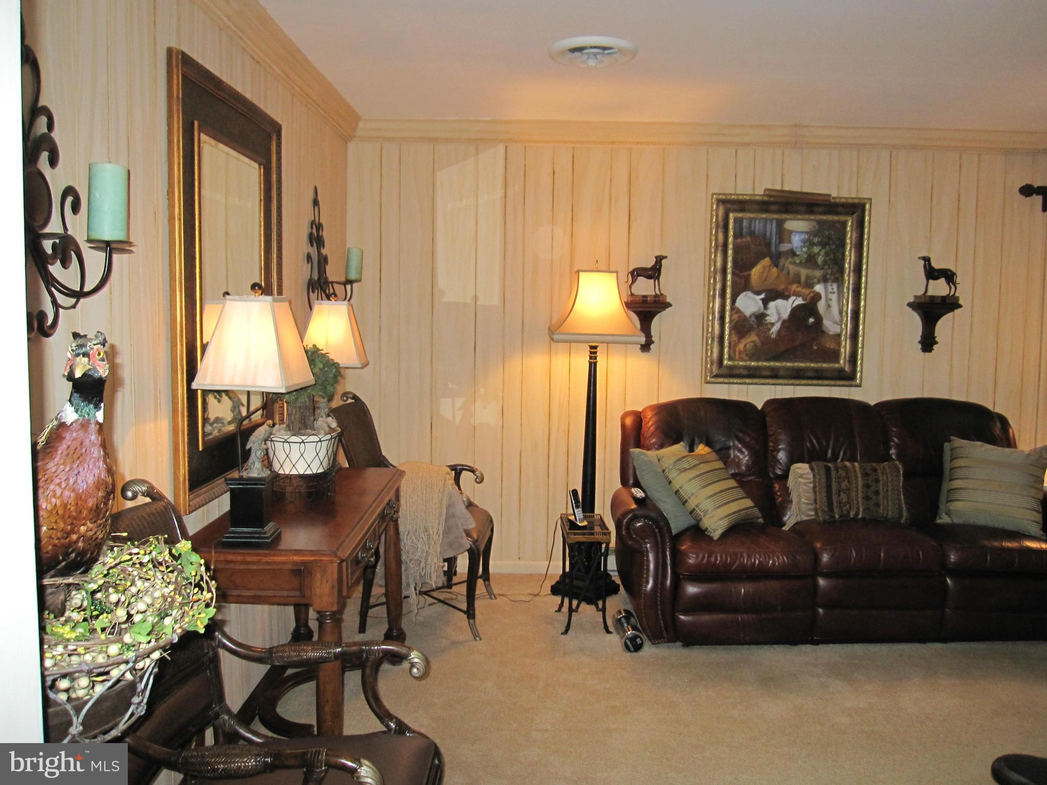 WILTON FARM ACRES - Residential