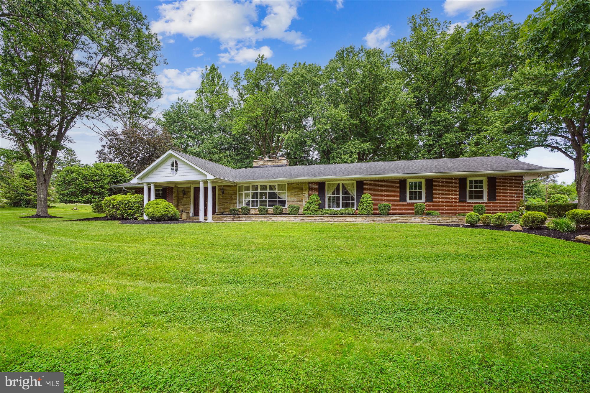 WILTON FARM ACRES - Residential