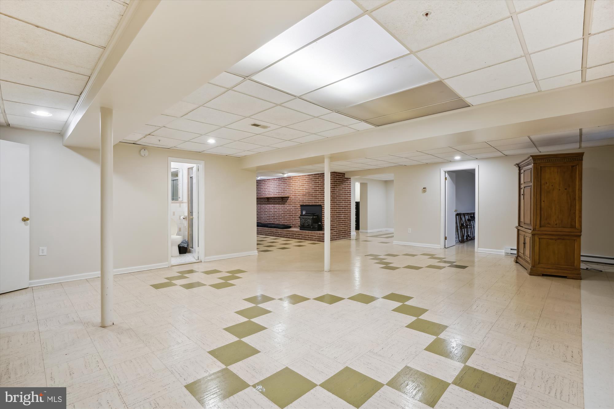 WILTON FARM ACRES - Residential