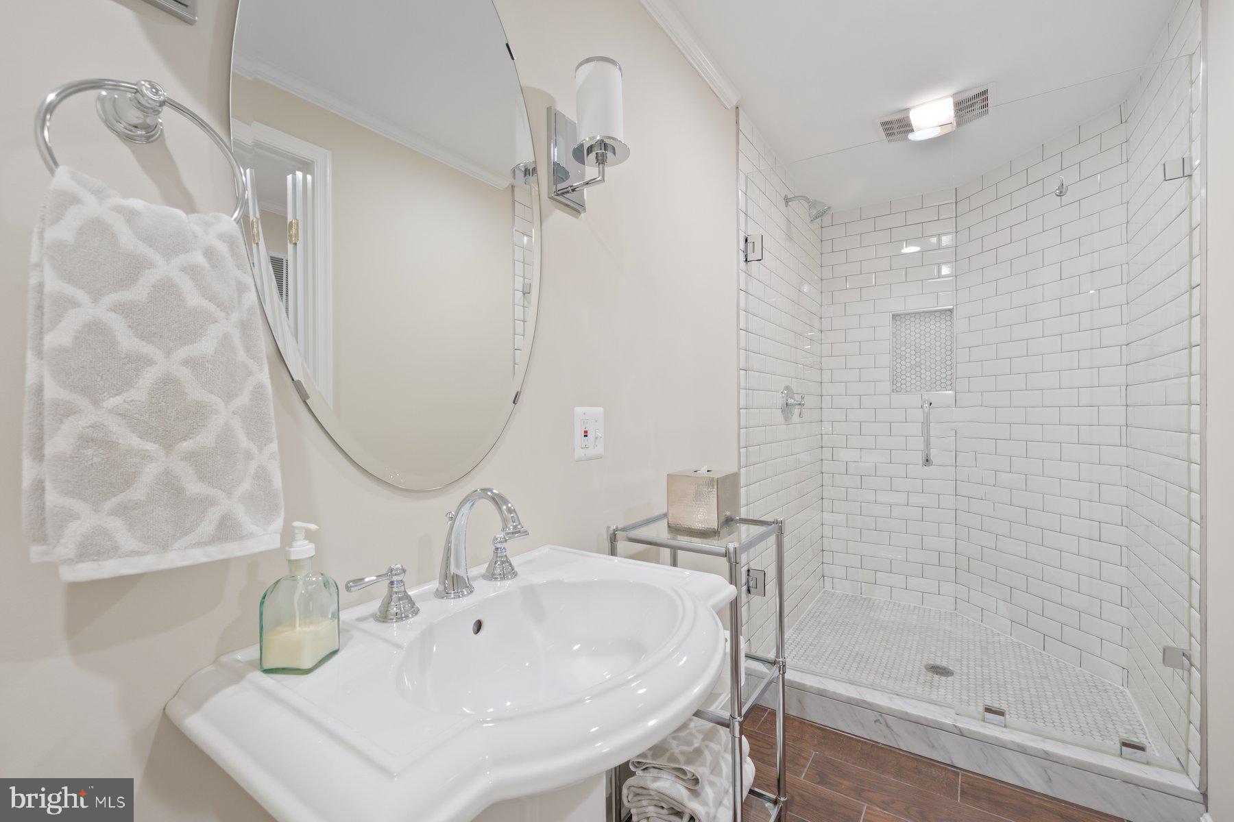 WATKINS OVERLOOK - Residential