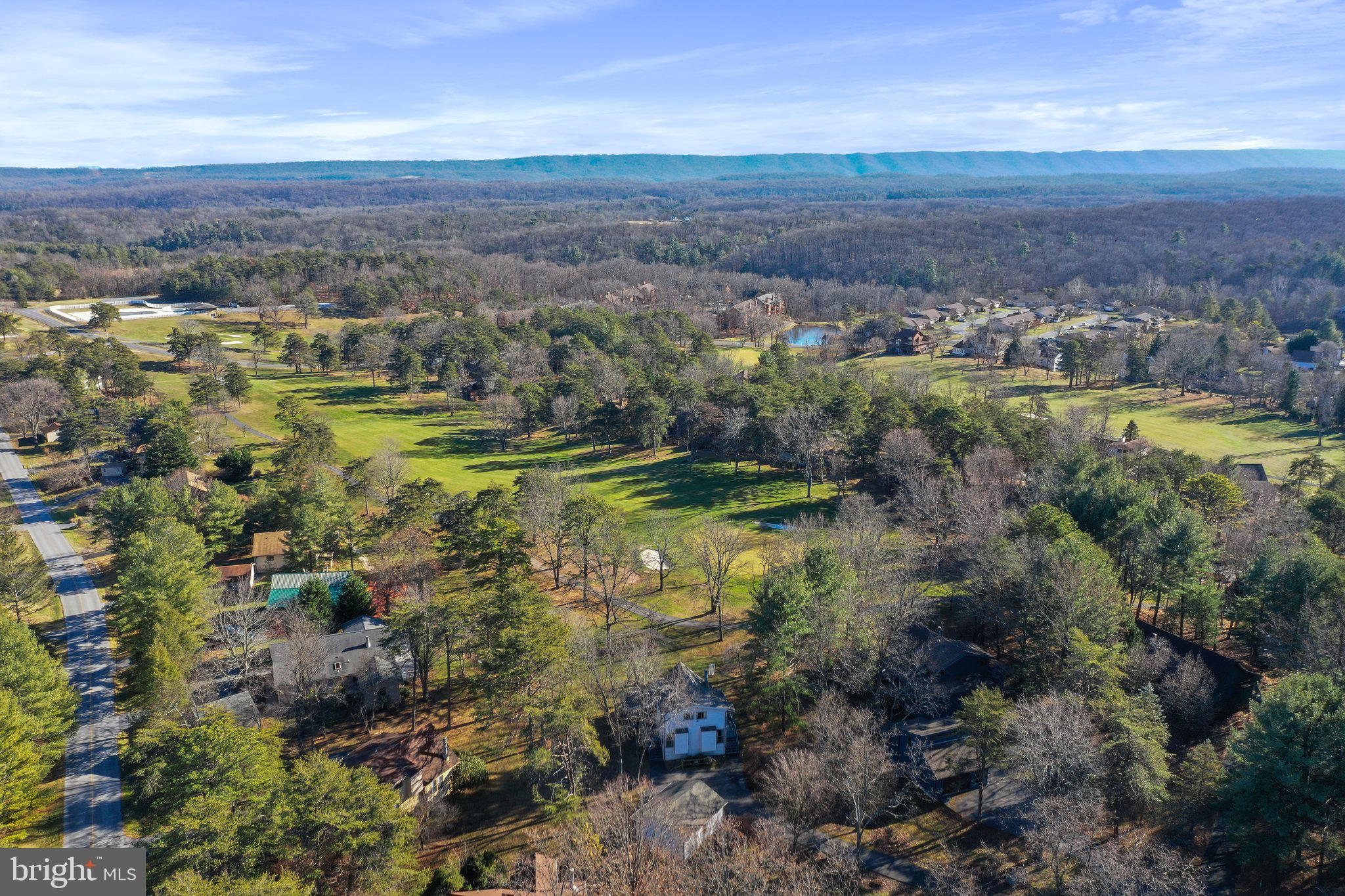 THE WOODS - Residential