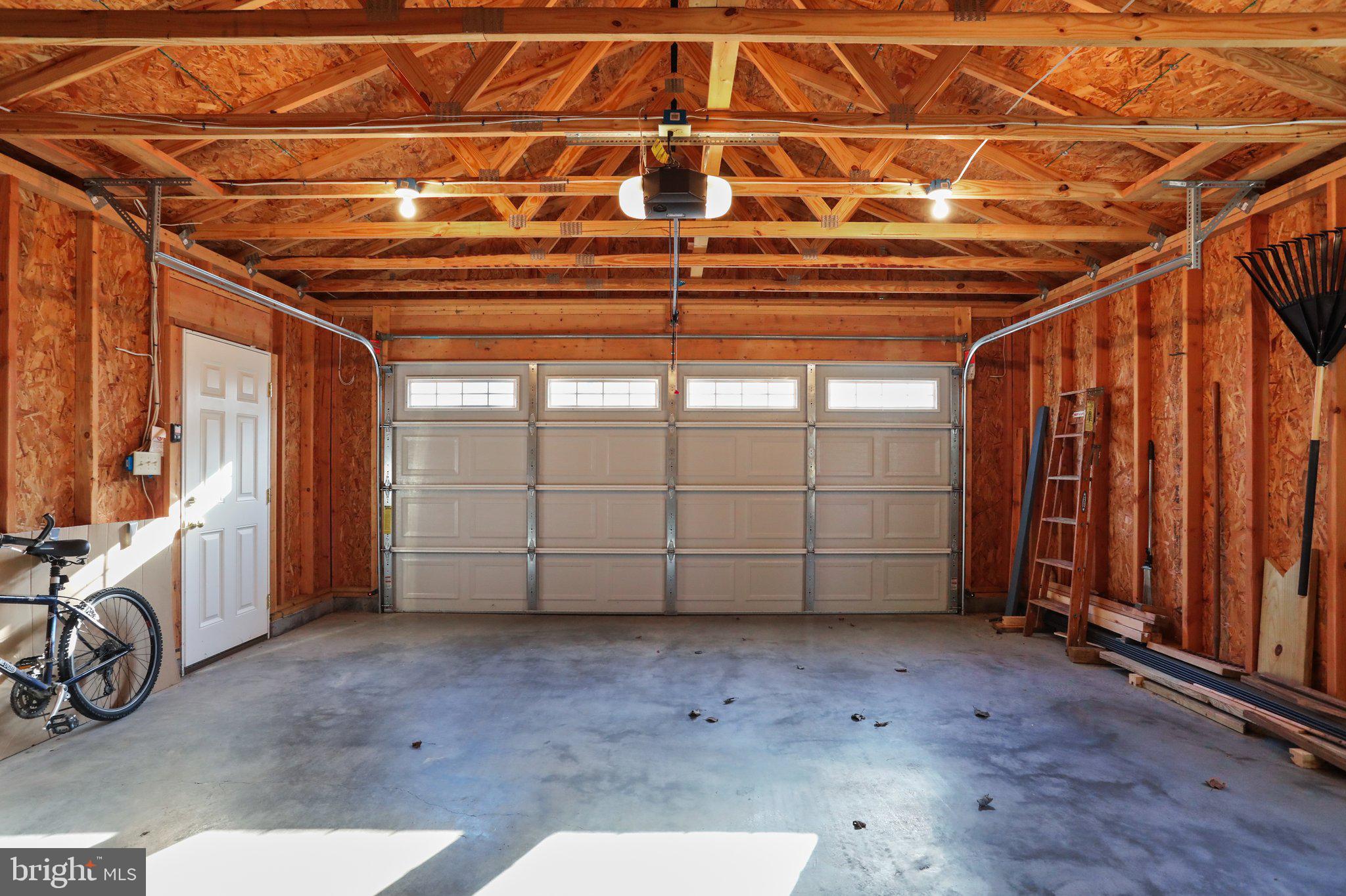 THE WOODS - Residential