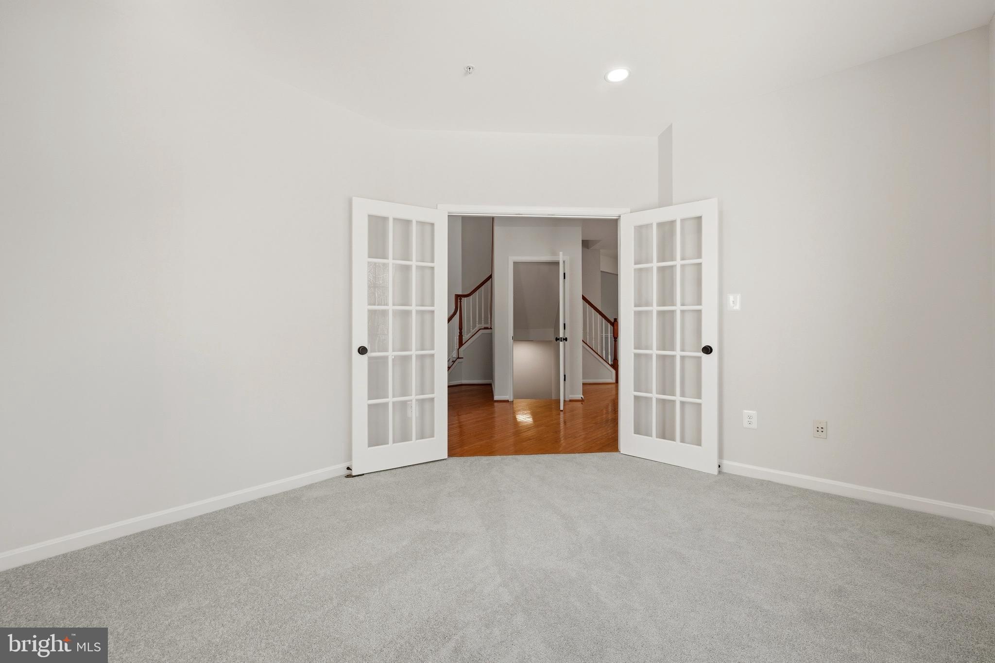 SIMMONS ACRES-ADDN - Residential