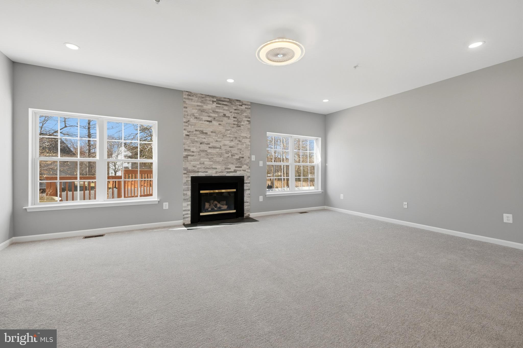 SIMMONS ACRES-ADDN - Residential