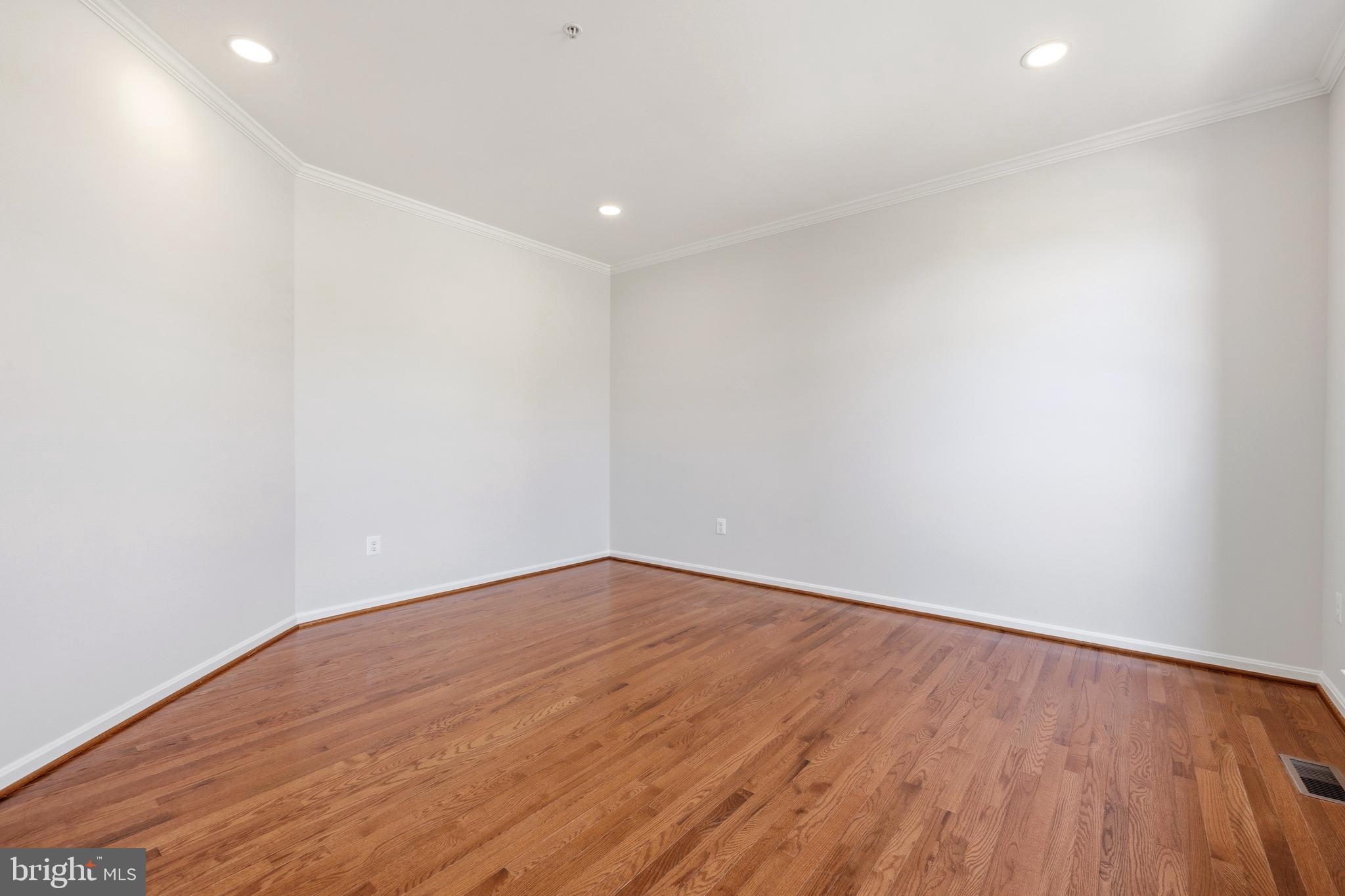 SIMMONS ACRES-ADDN - Residential