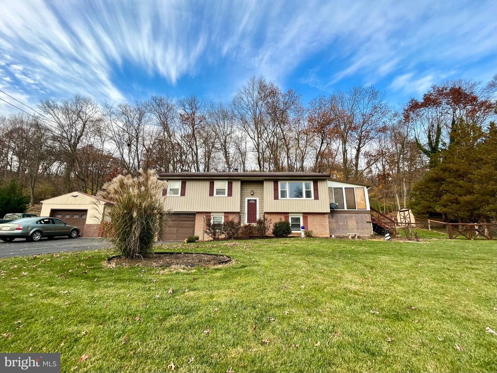 Photo of 160 Hertzog Valley Road, Denver, PA 17517 (MLS # PALA2043910)
