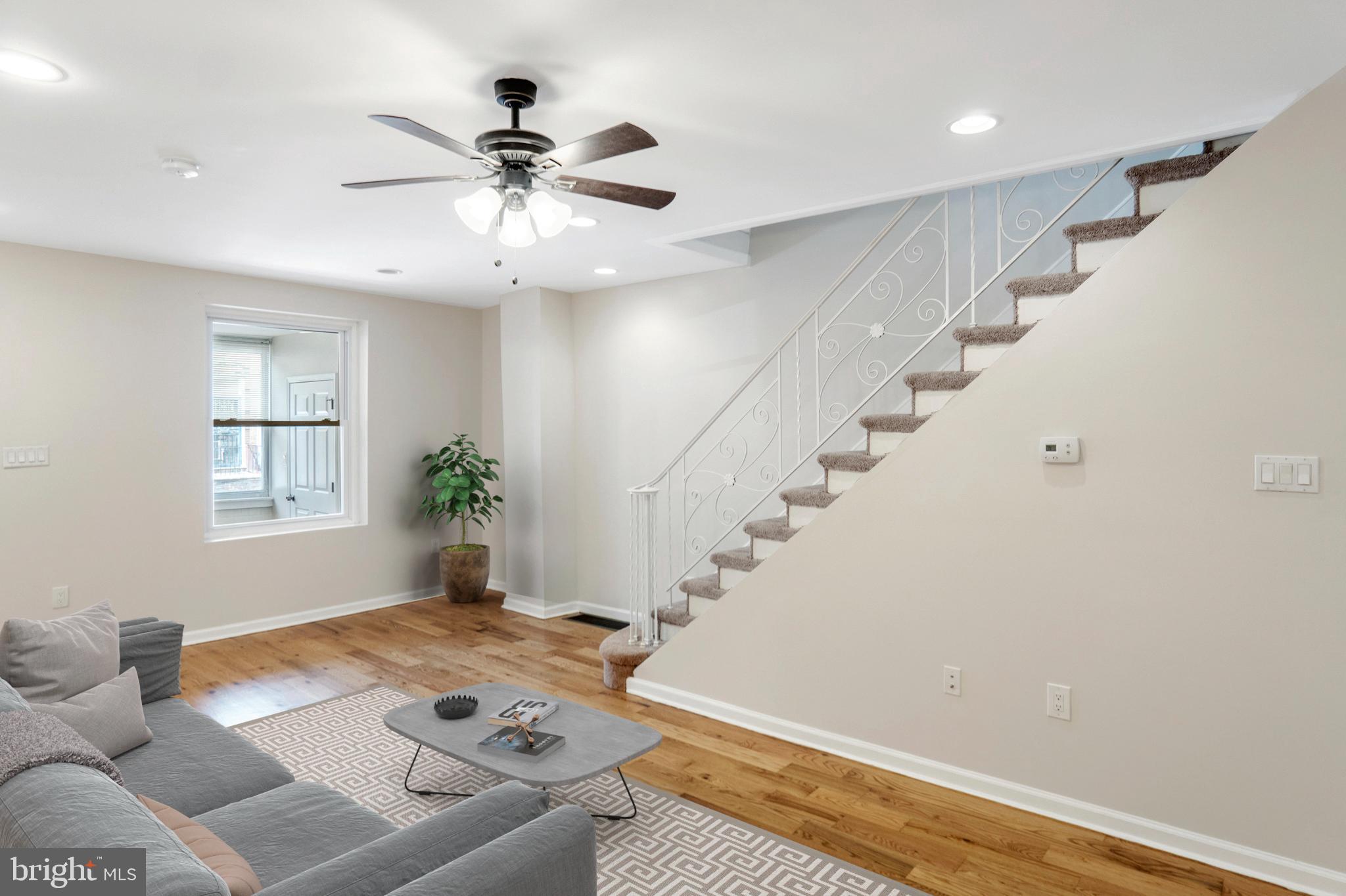 POINT BREEZE - Residential