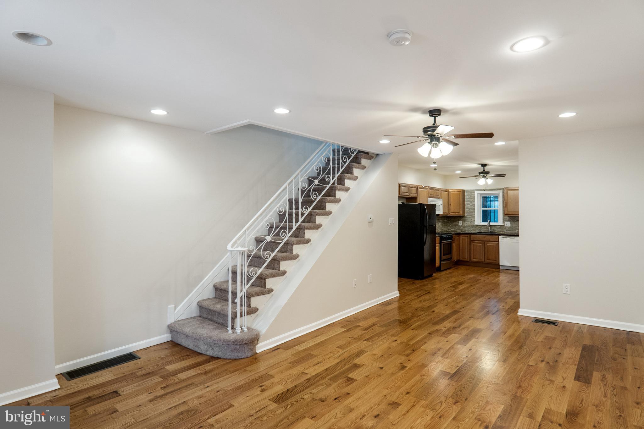 POINT BREEZE - Residential