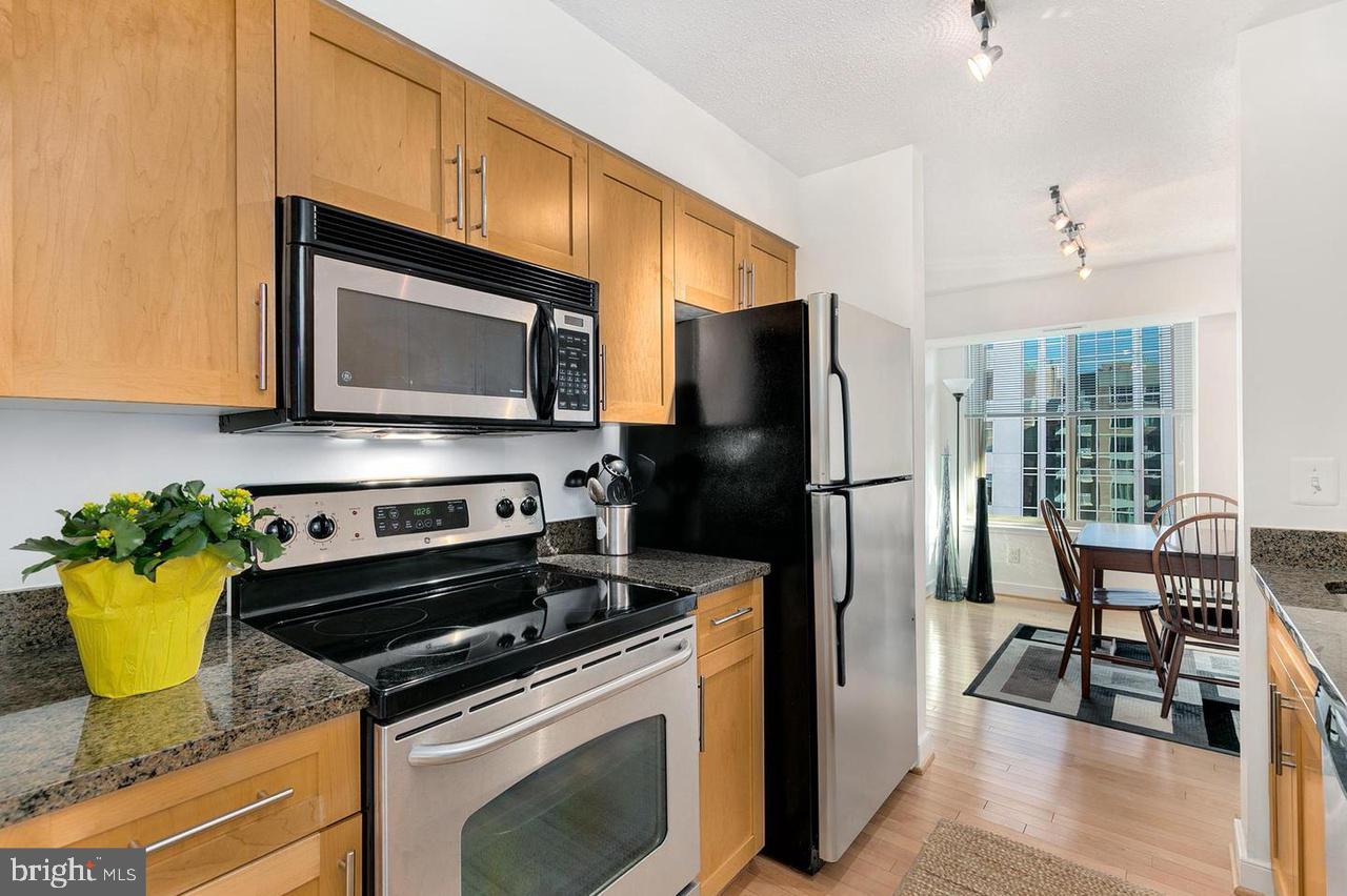 CHASE AT BETHESDA CODM - Residential Lease