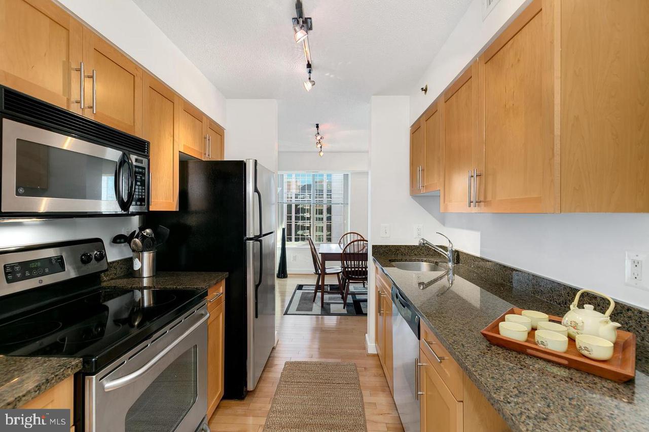 CHASE AT BETHESDA CODM - Residential Lease