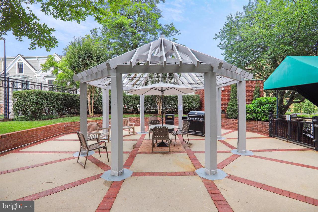 CHASE AT BETHESDA CODM - Residential Lease