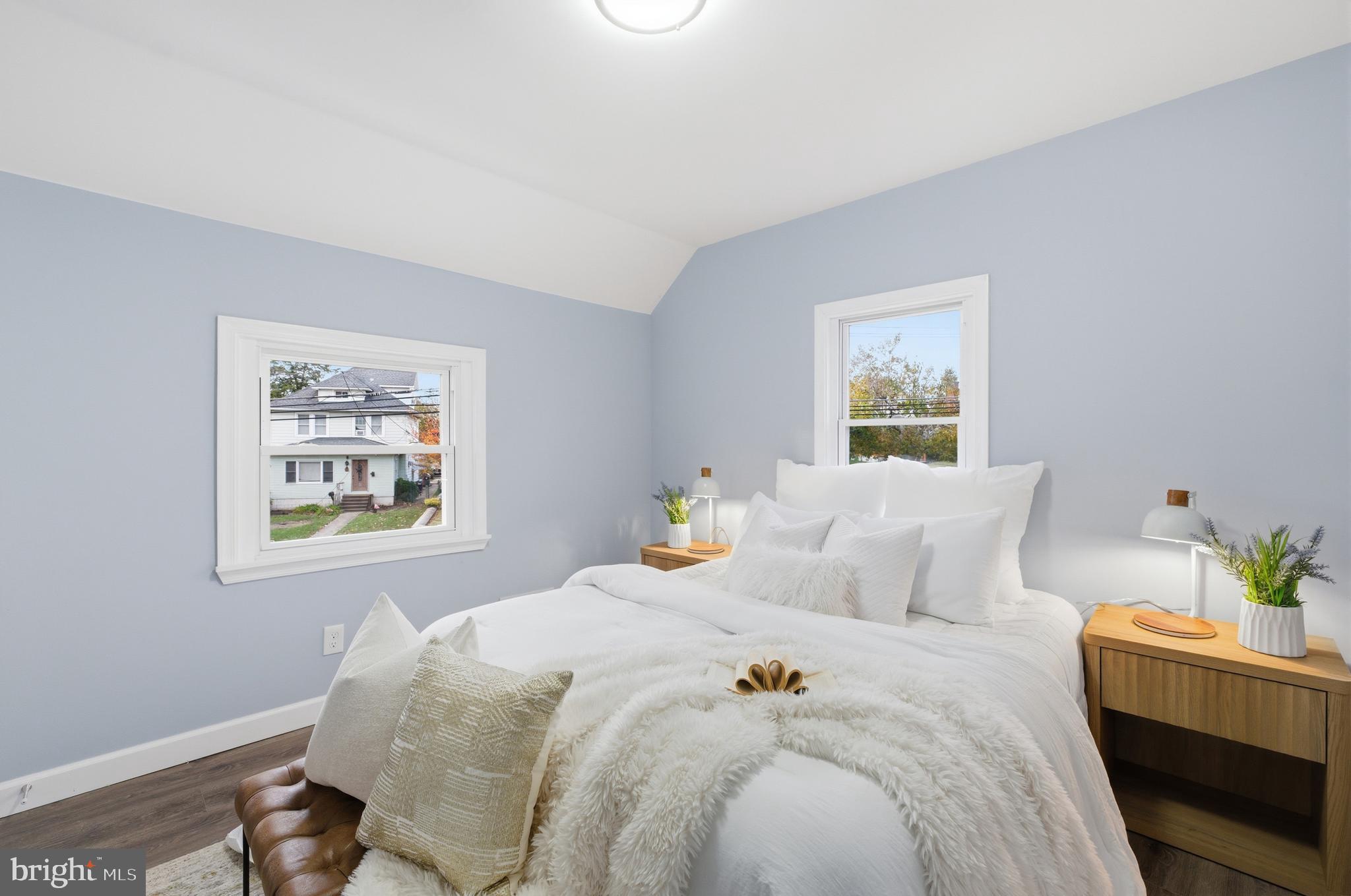 OSBORN TRACK - Residential