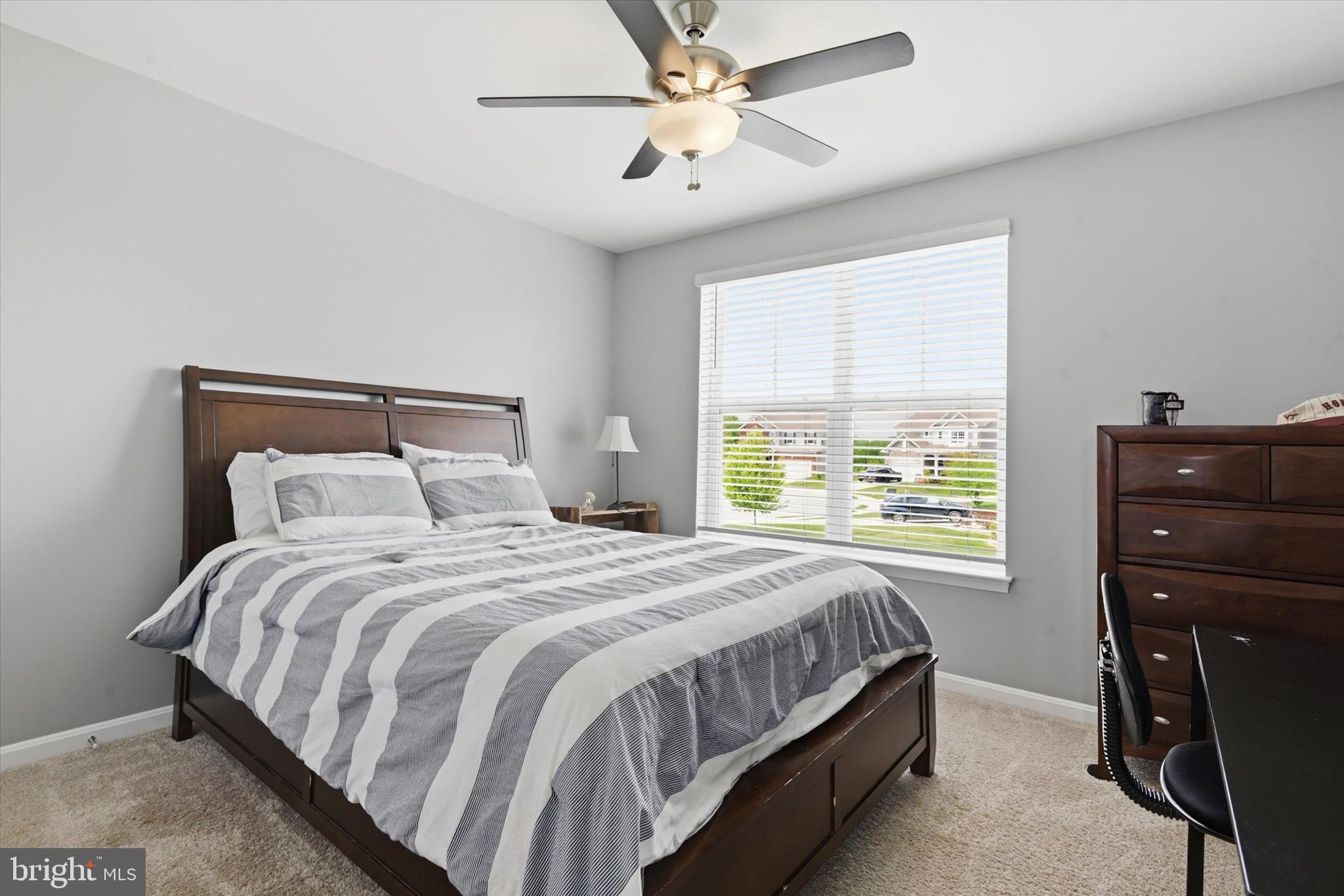 STONEGATE - Residential