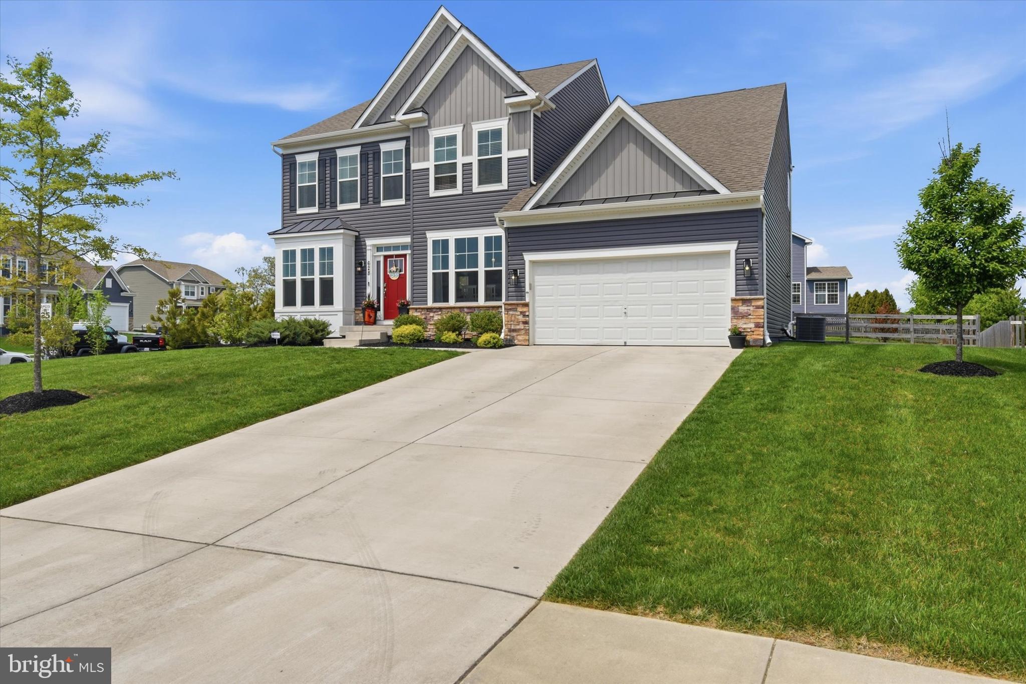 STONEGATE - Residential