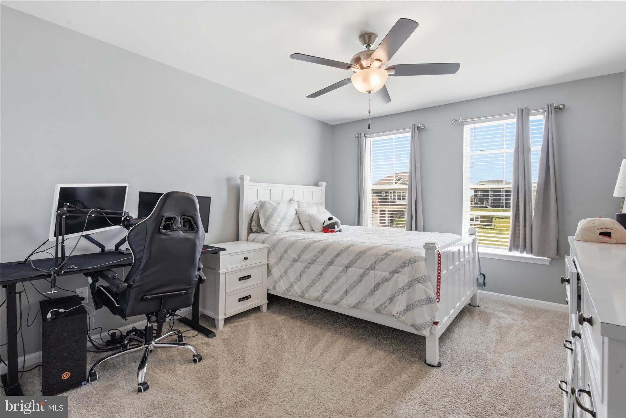 STONEGATE - Residential