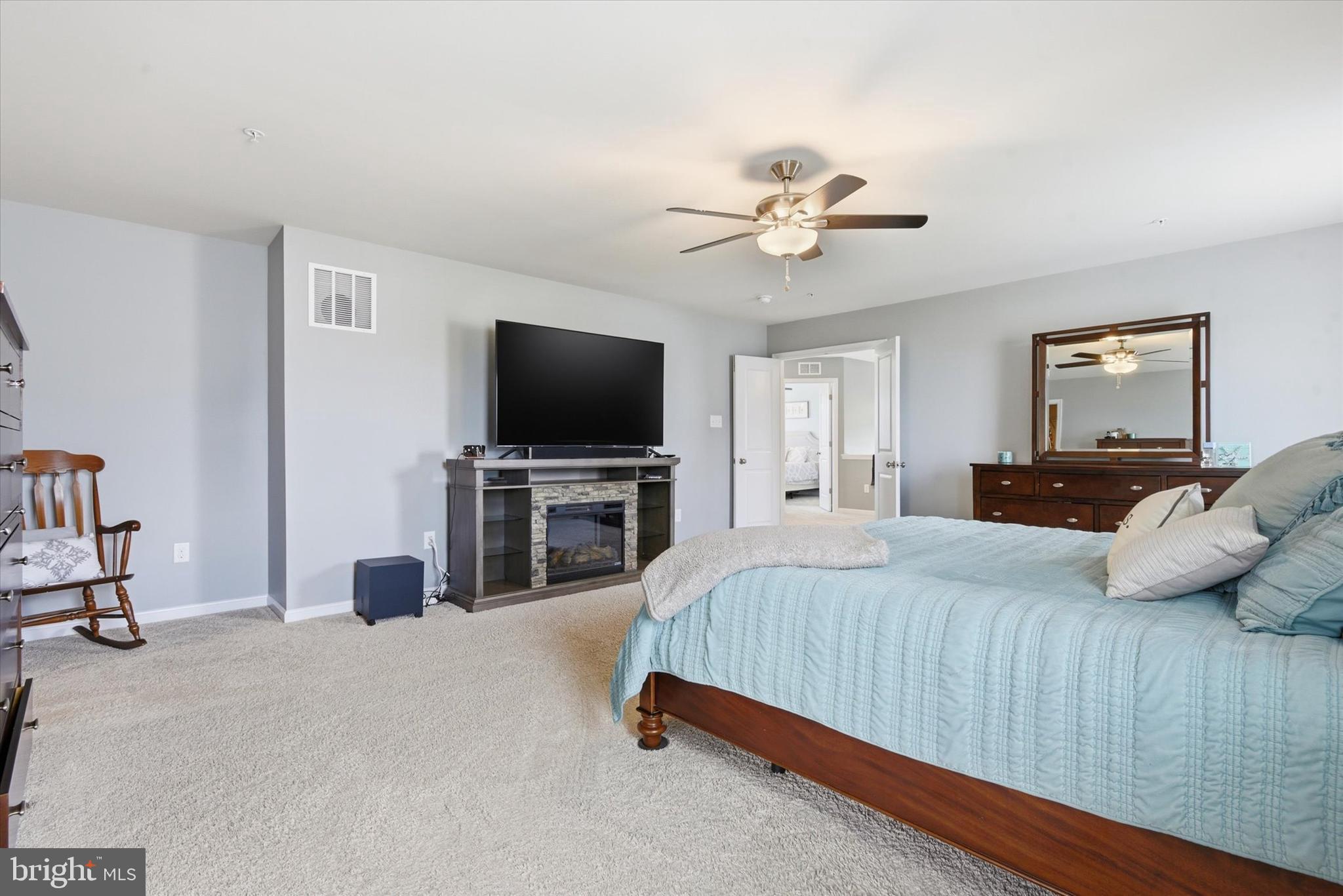 STONEGATE - Residential