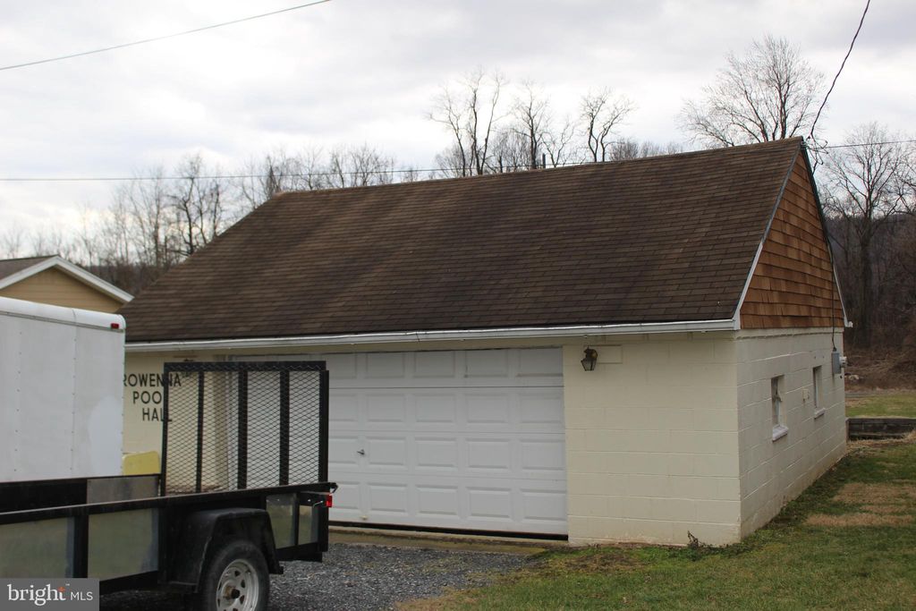 Photo of 1739 OLD RIVER ROAD, MARIETTA, PA 17547 (MLS # PALA2030512)