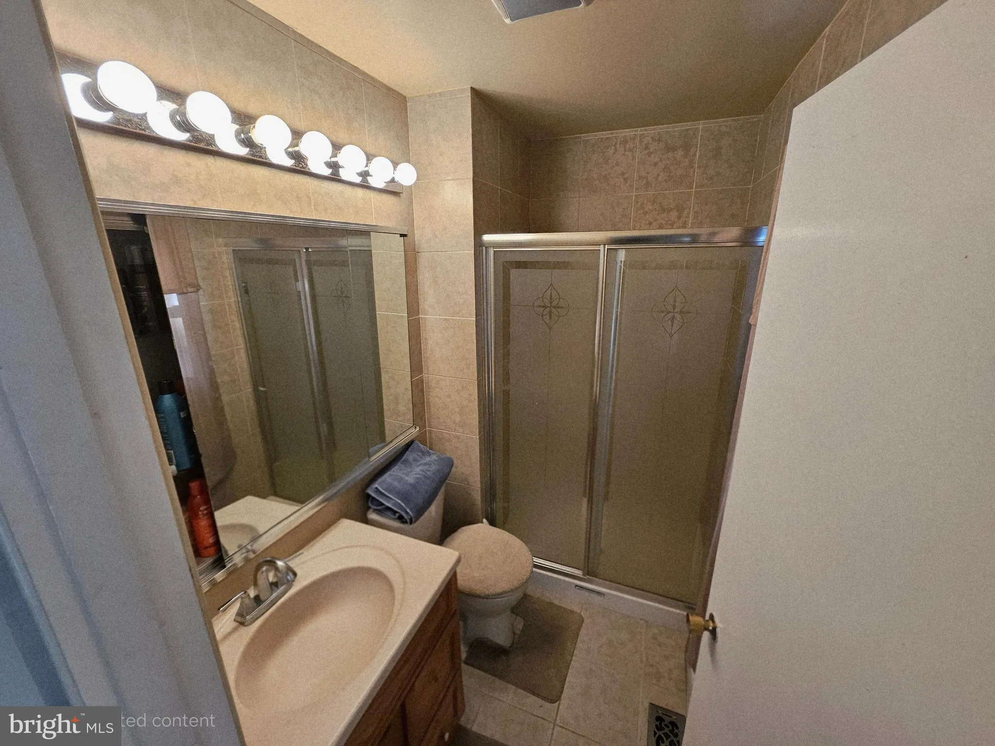 Willingboro, New Jersey 08046, United States, 3 Bedrooms Bedrooms, ,2 BathroomsBathrooms,Residential,Coming Soon,161908