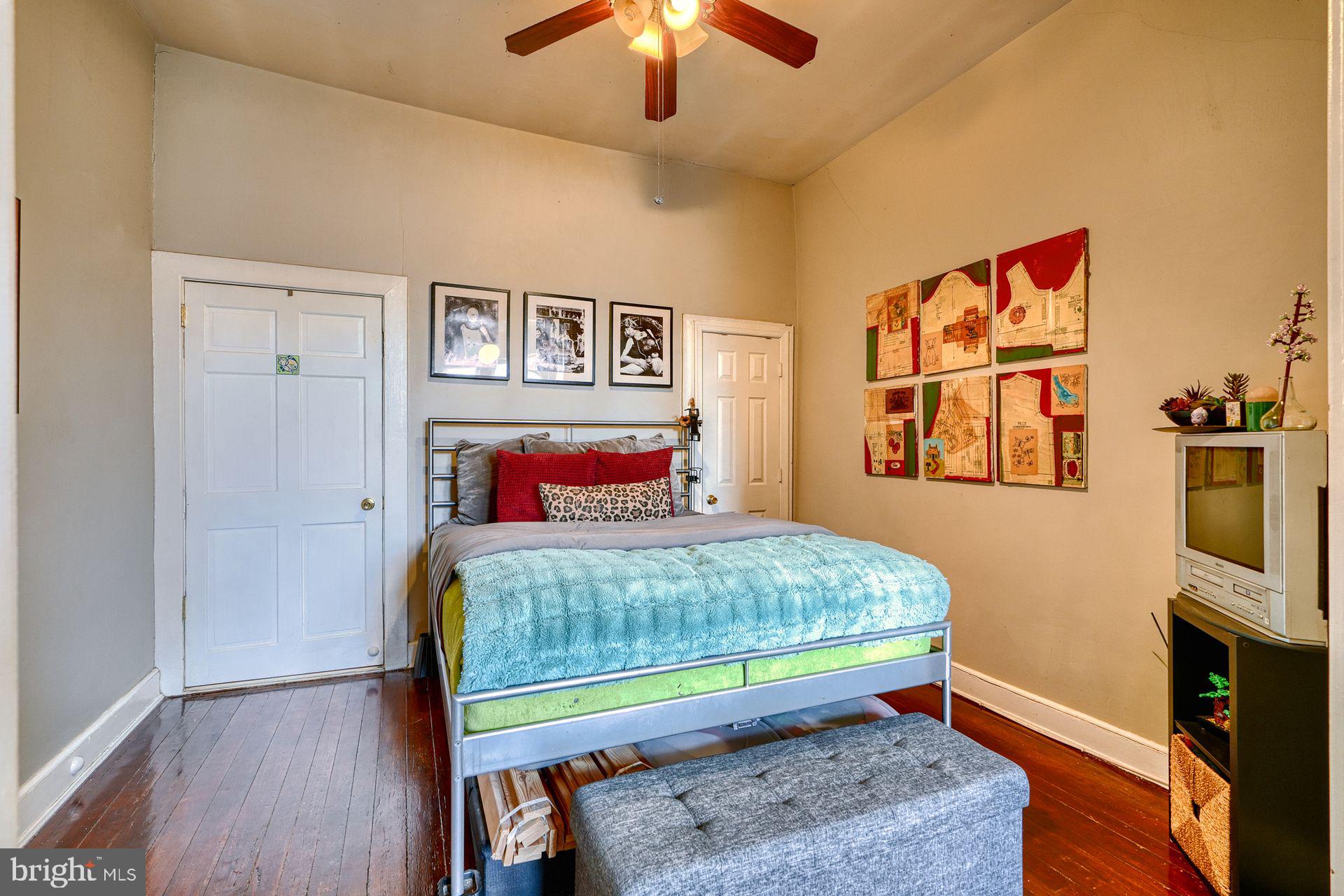 CHARLES VILLAGE - Commercial Sale