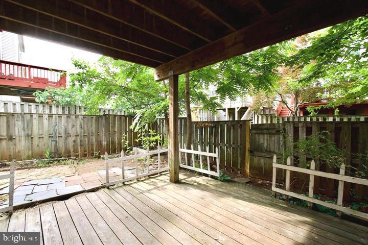 WOODGATE MANOR - Residential Lease