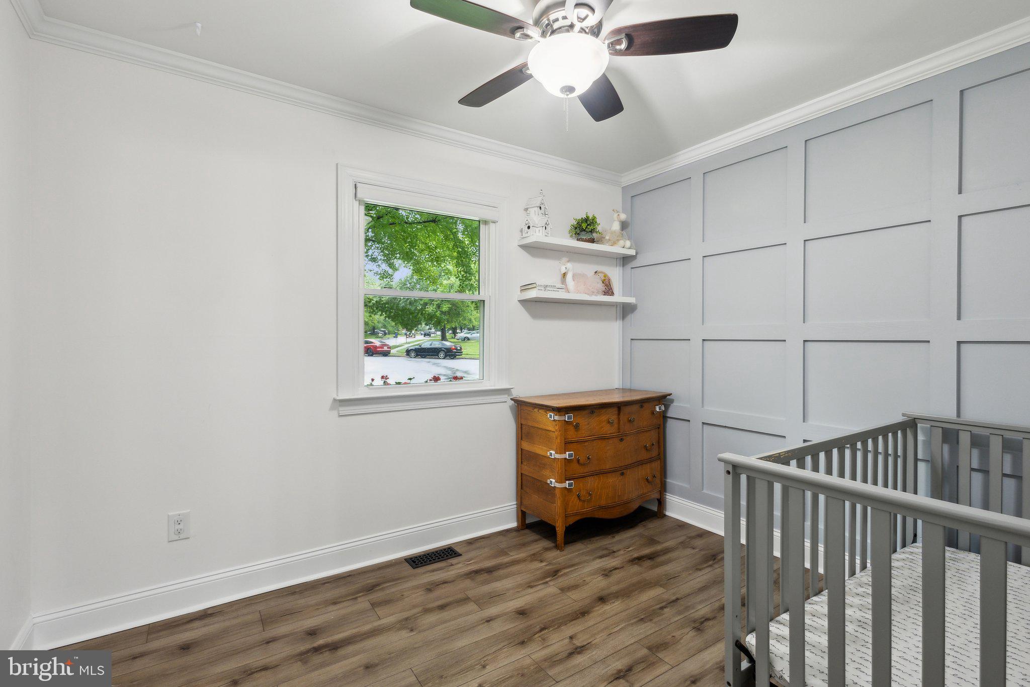 EMERALD CHASE - Residential