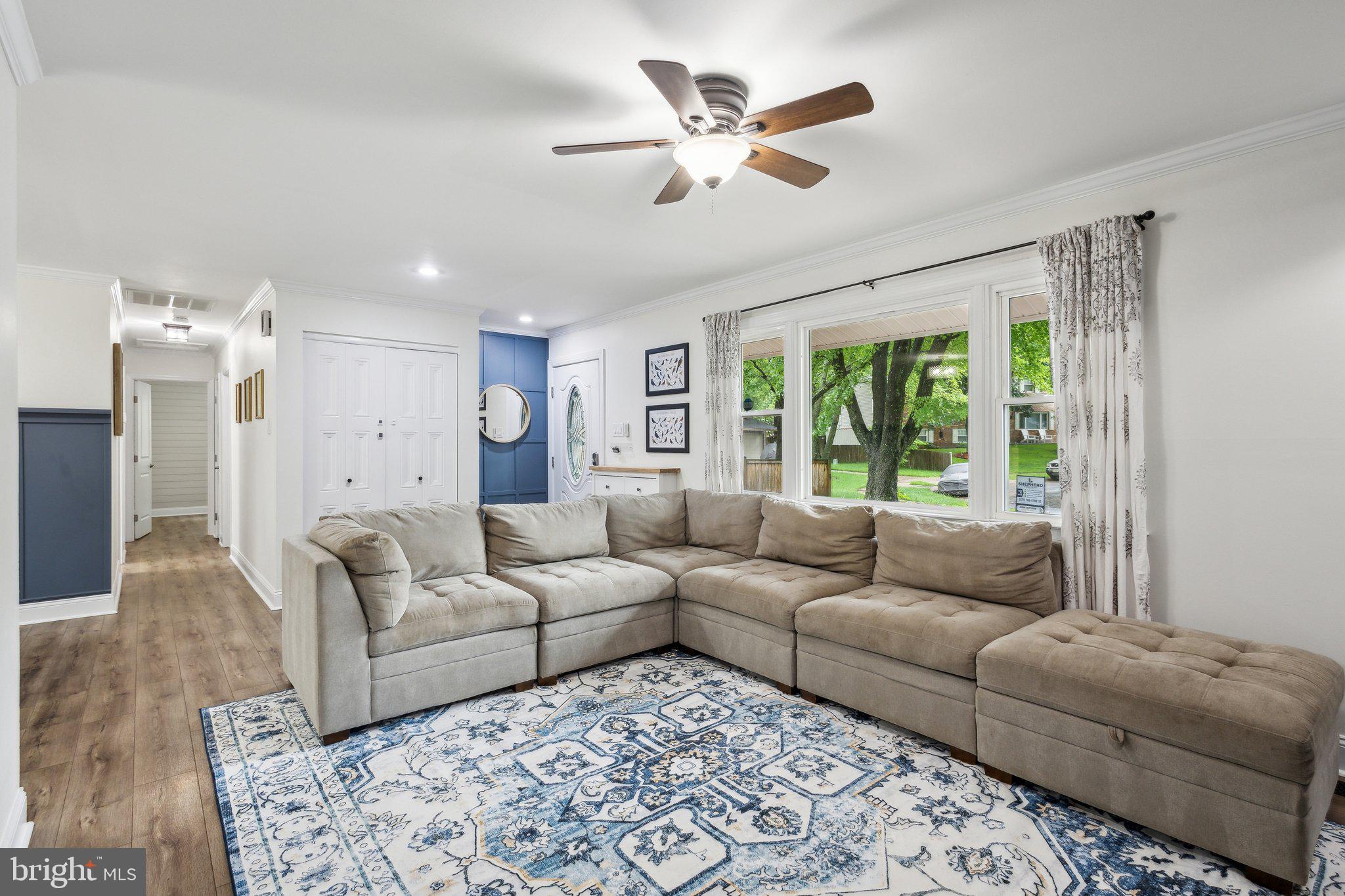 1250 REDWOOD COURT