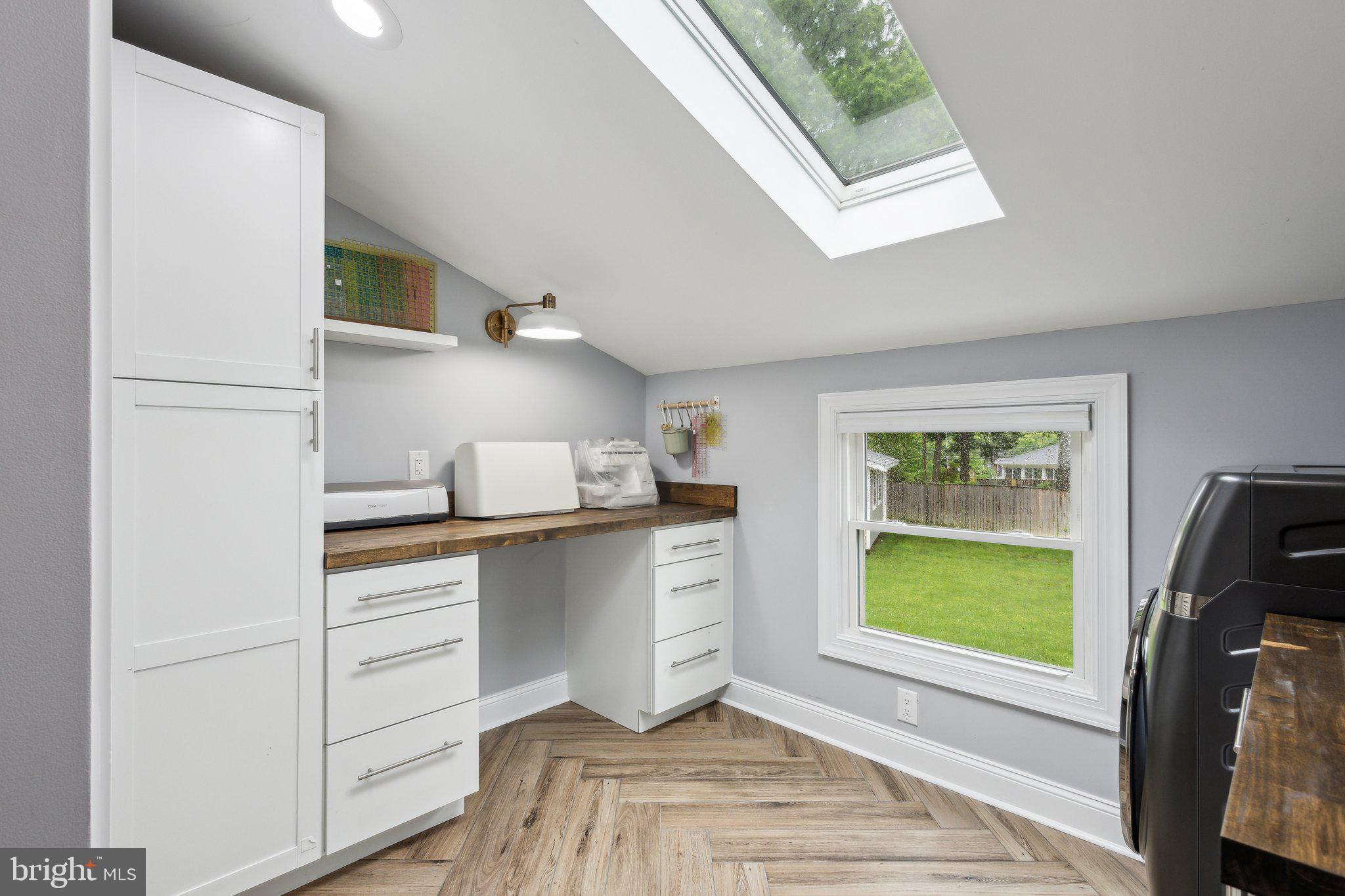 EMERALD CHASE - Residential