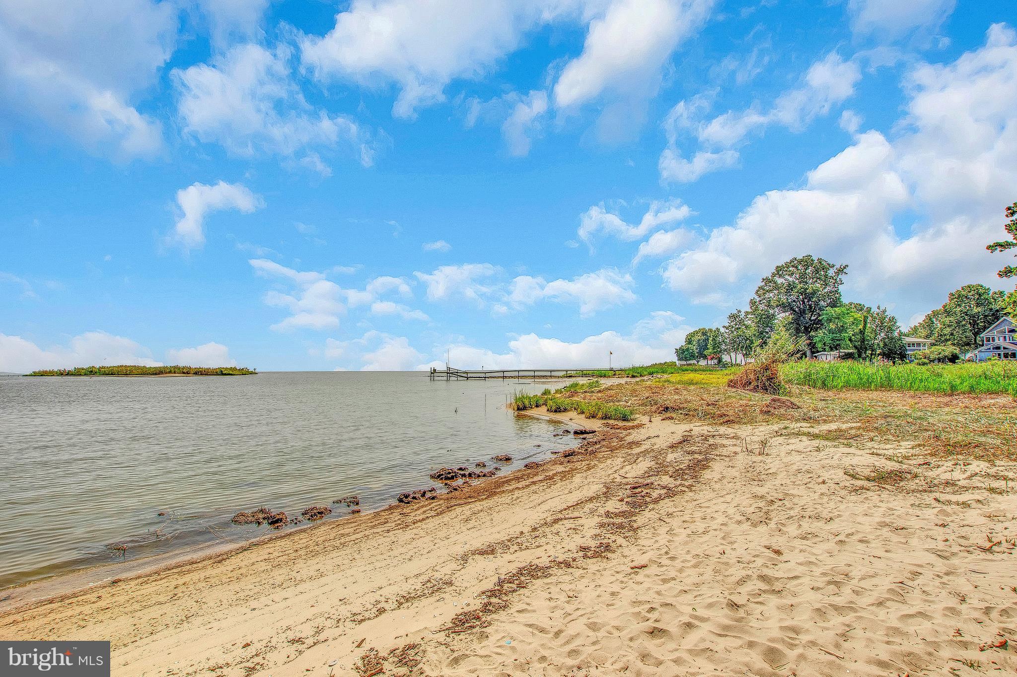 CHURCHTON - Residential