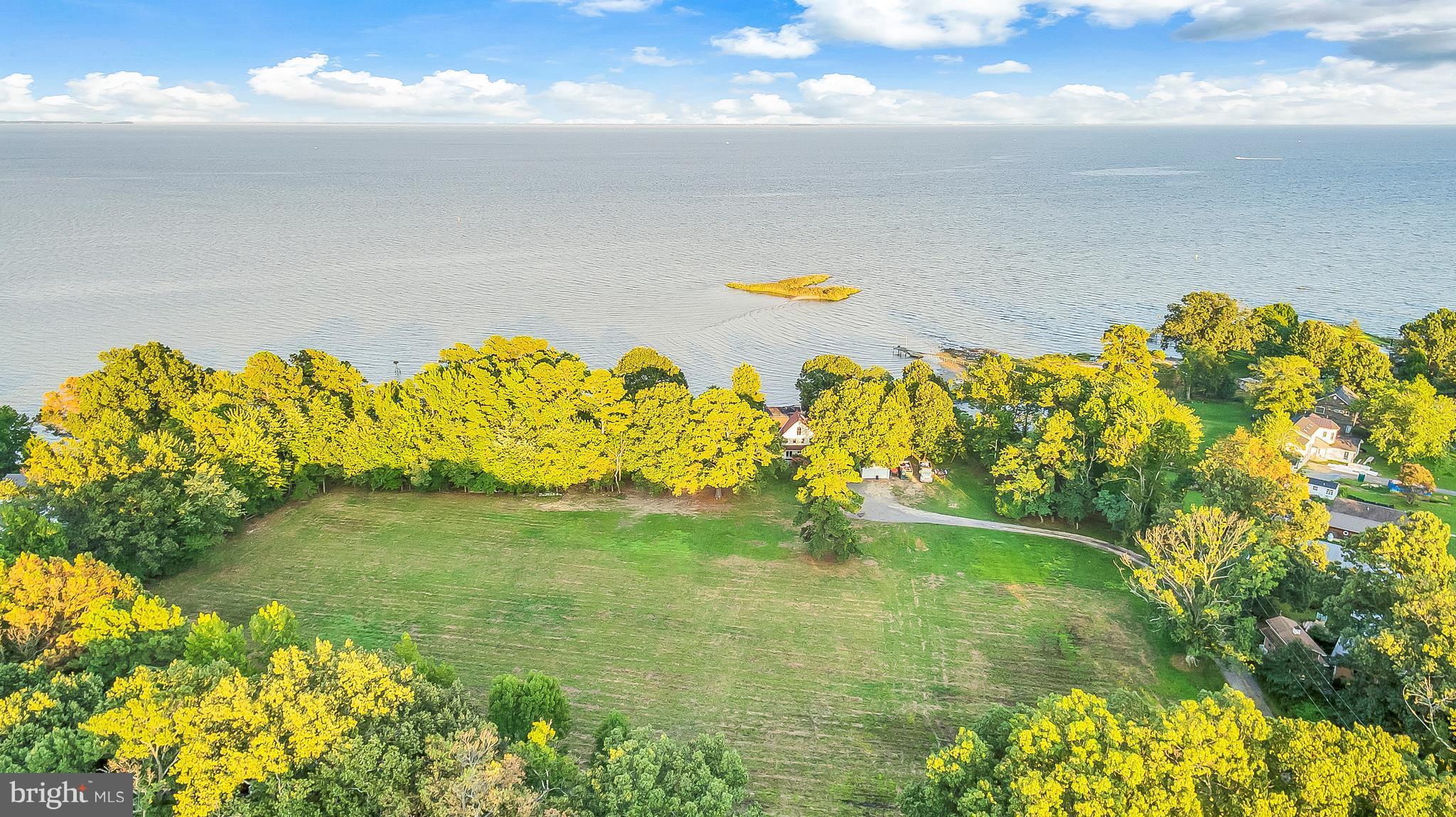 CHURCHTON - Residential