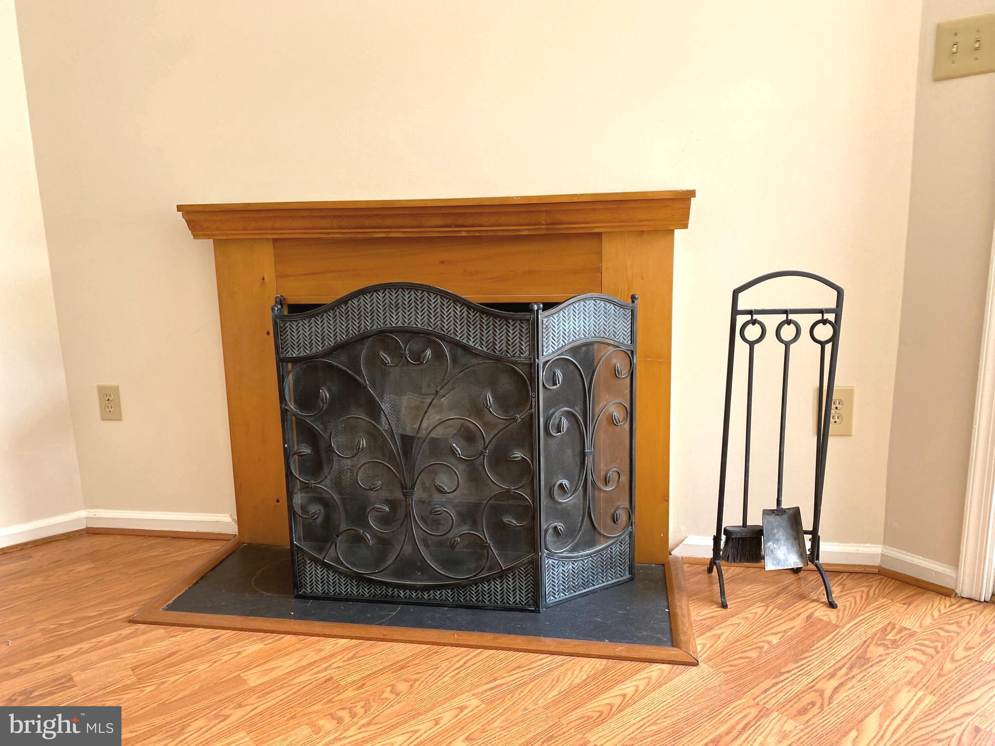 WOODSTREAM - Residential Lease