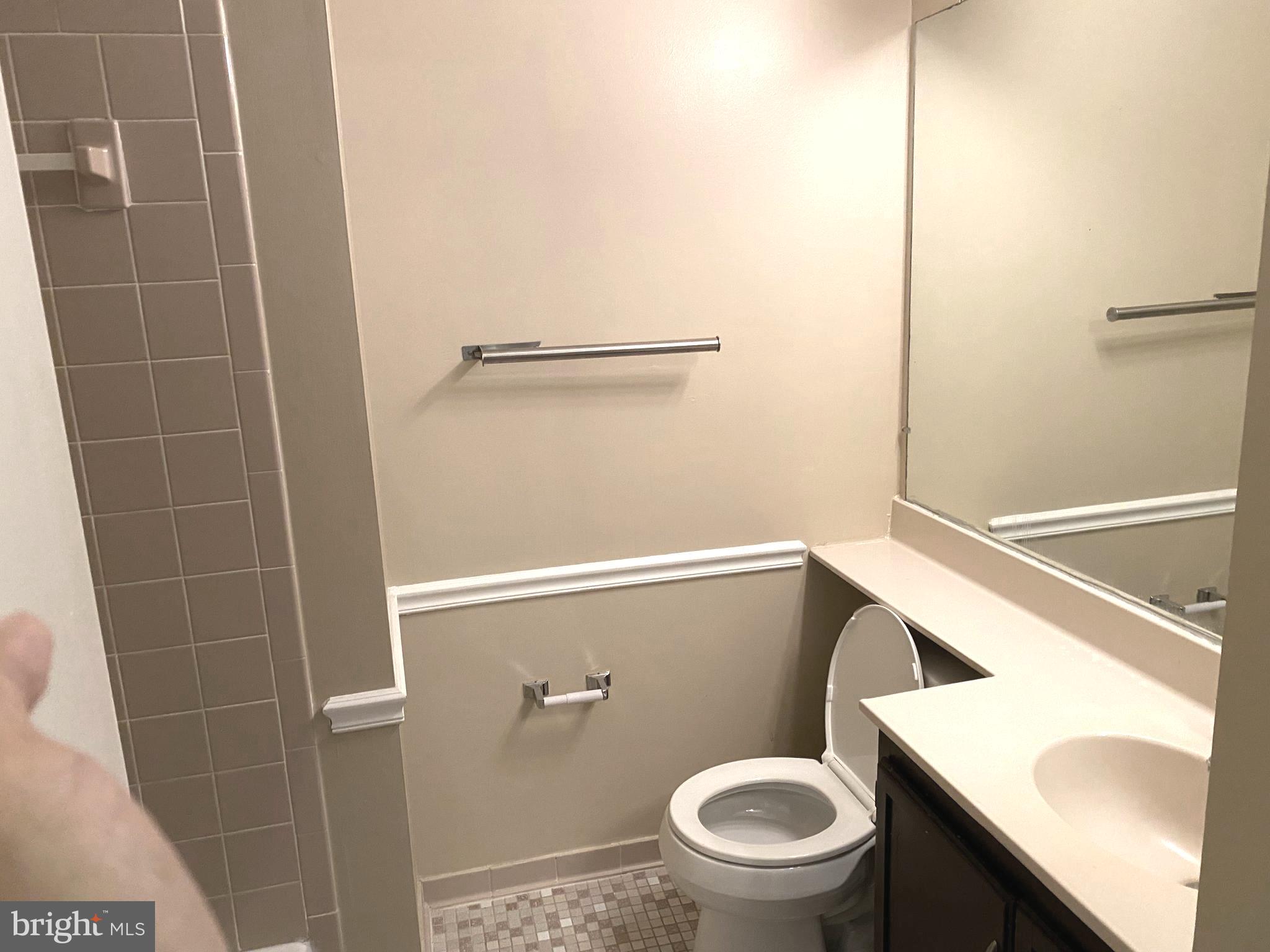 WOODSTREAM - Residential Lease