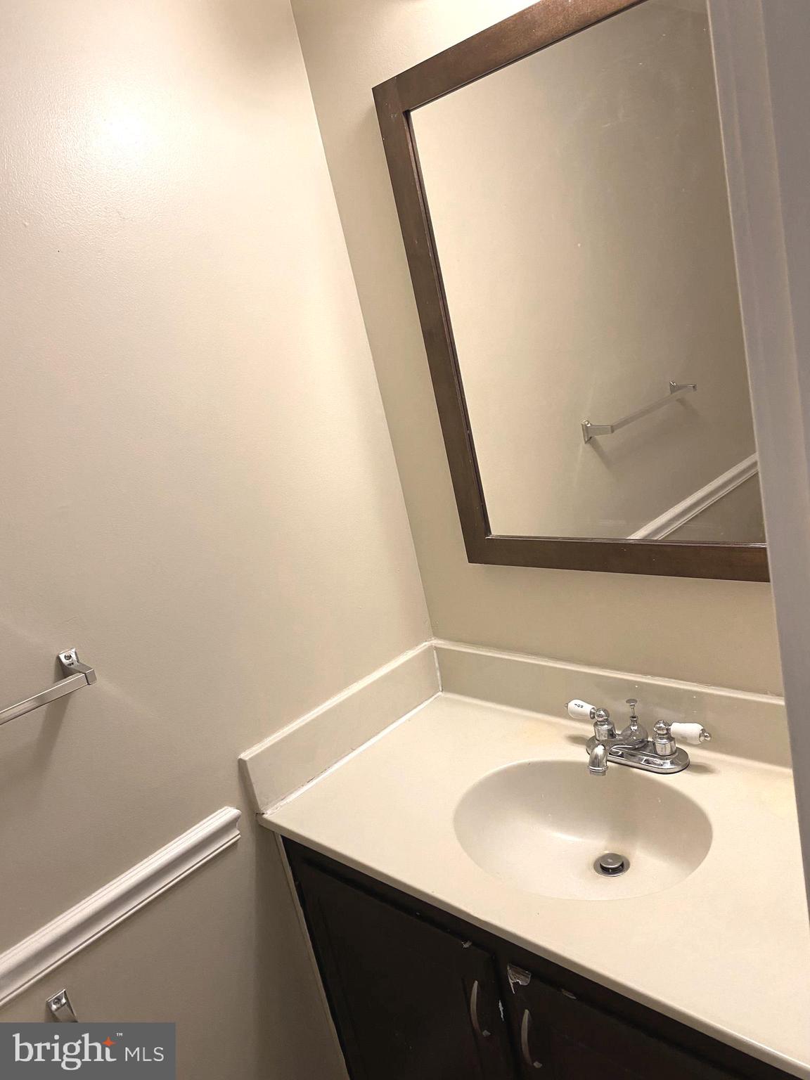 WOODSTREAM - Residential Lease