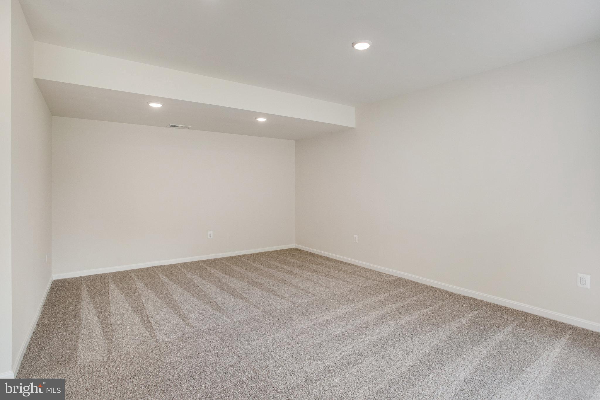 WILDERNESS SHORES - Residential