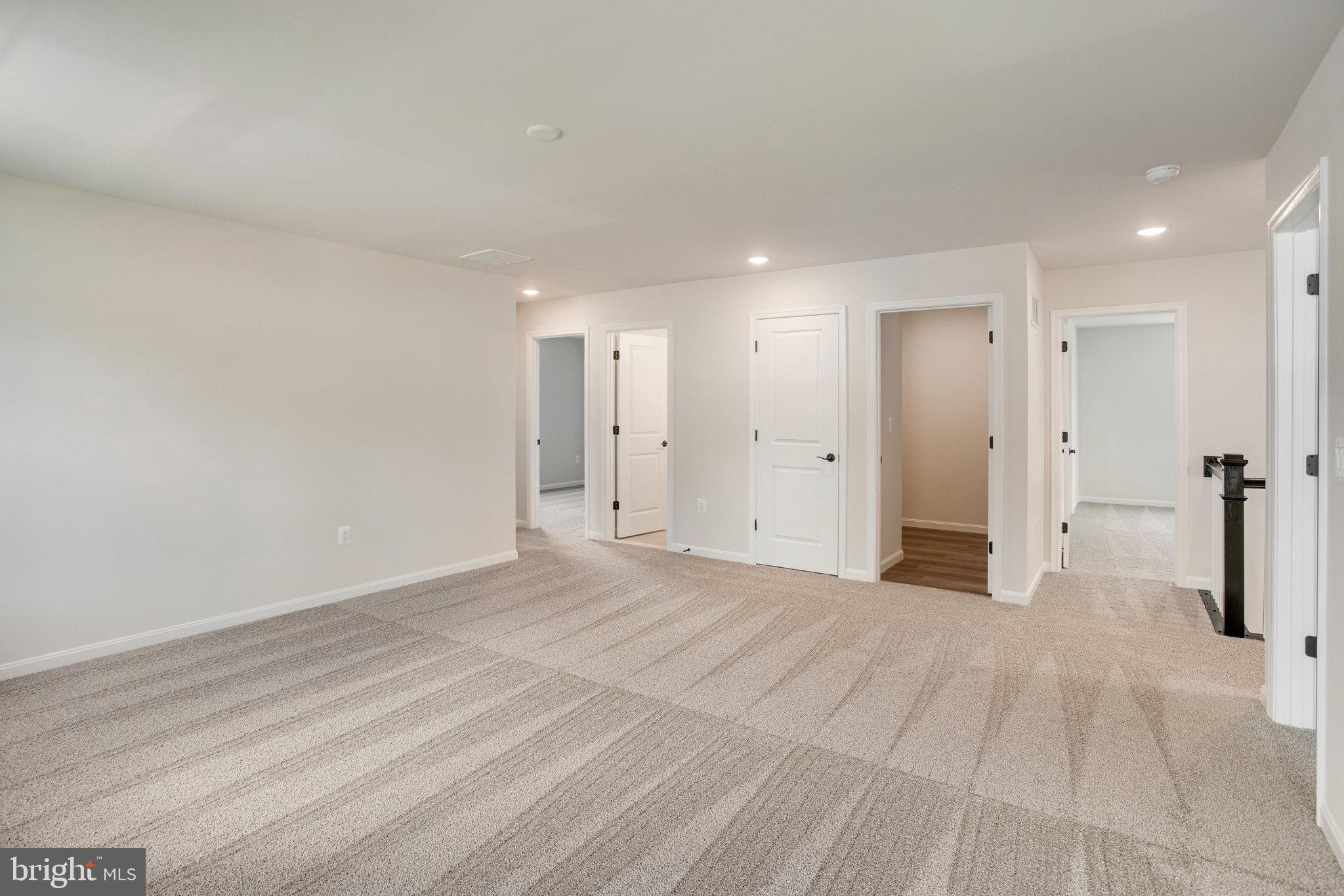 WILDERNESS SHORES - Residential