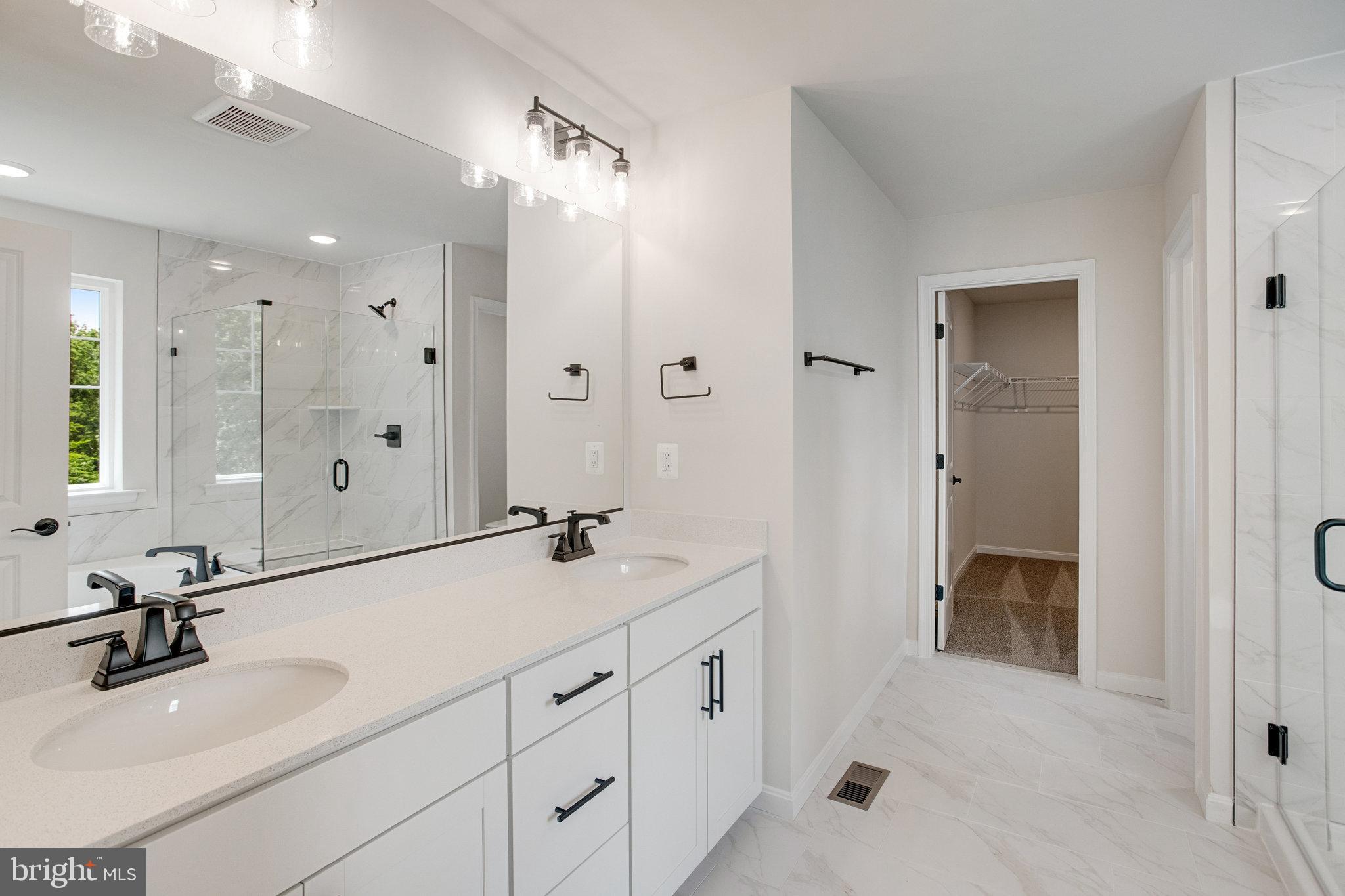 WILDERNESS SHORES - Residential