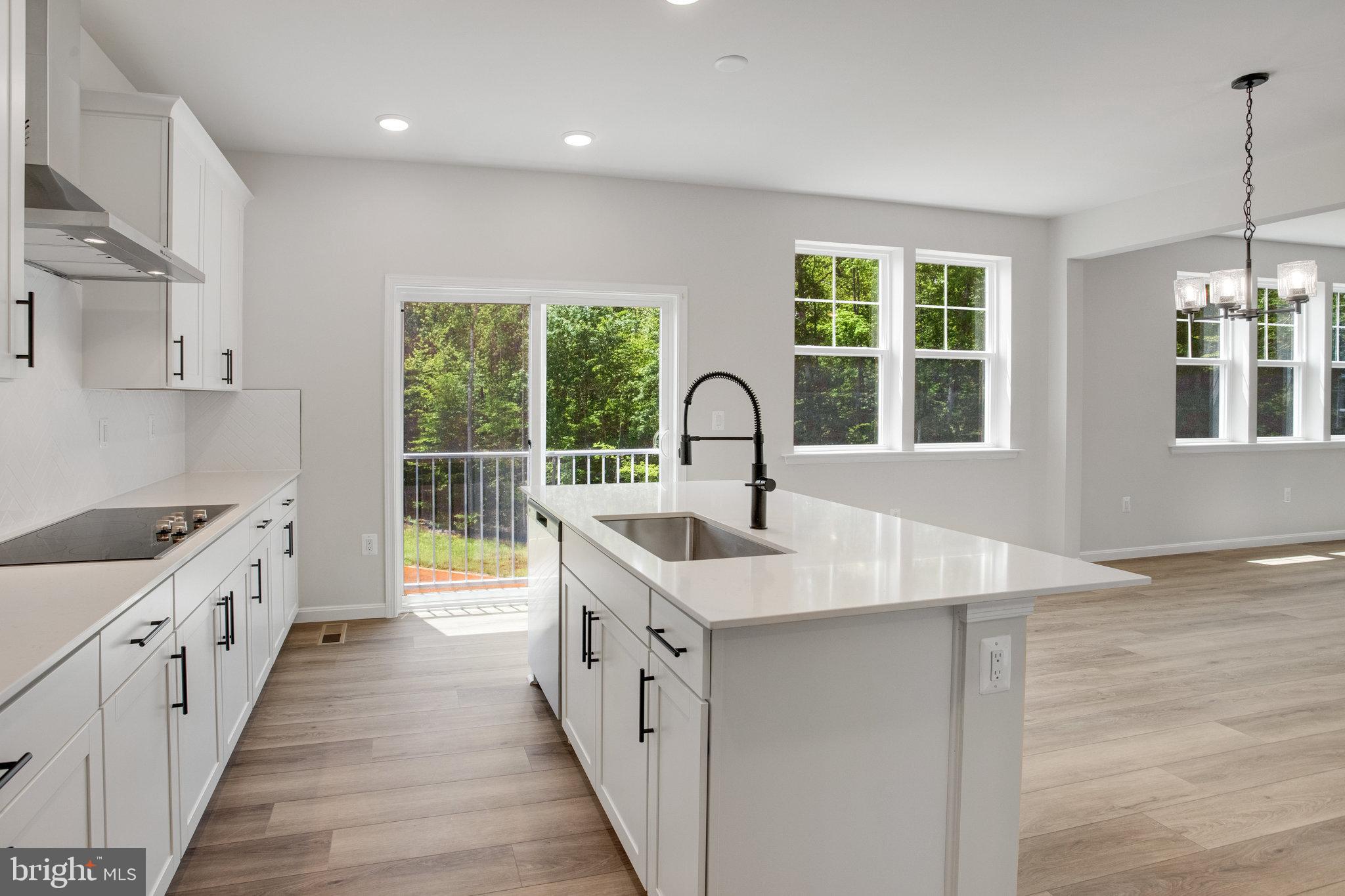 WILDERNESS SHORES - Residential