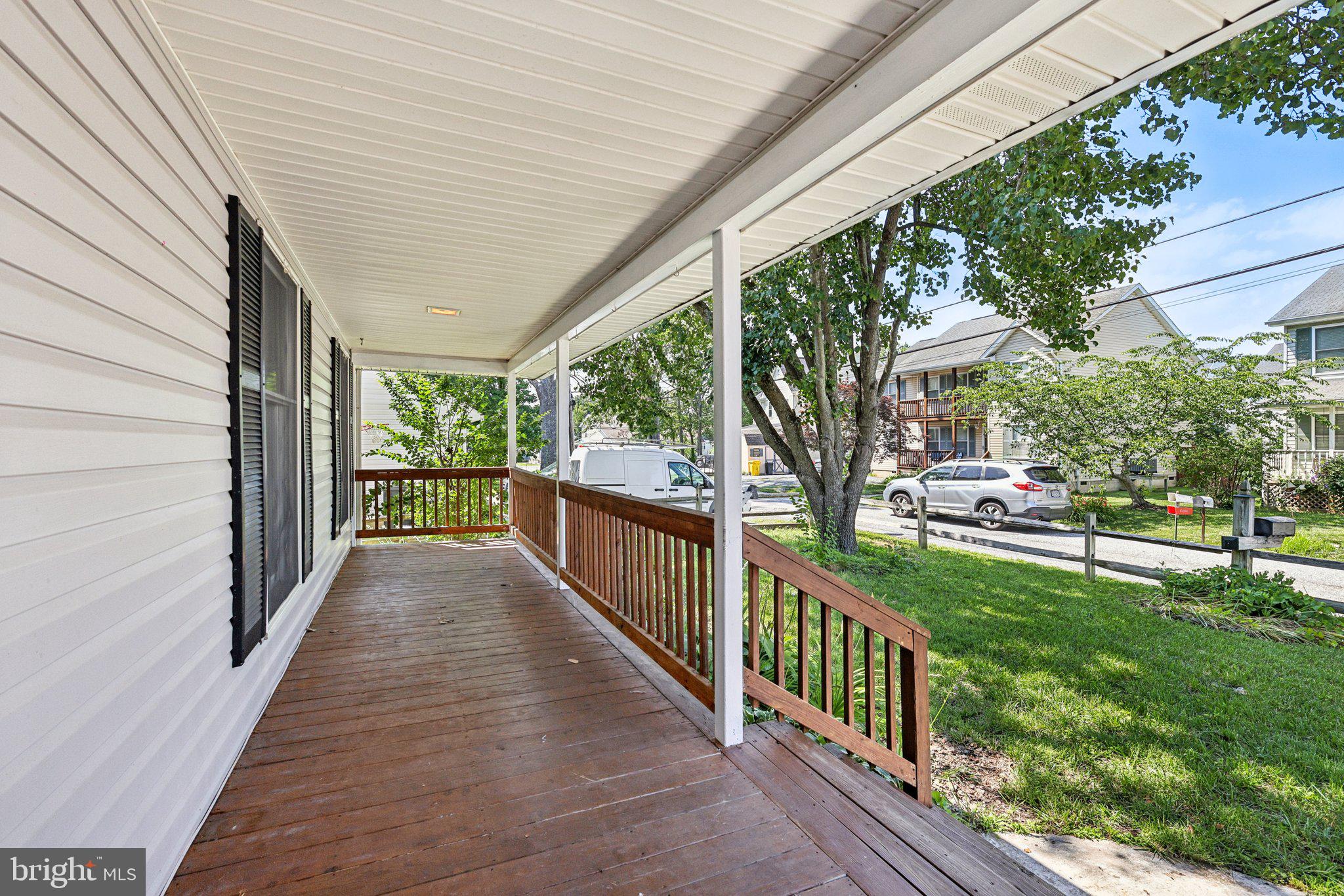 1207 AVALON BOULEVARD