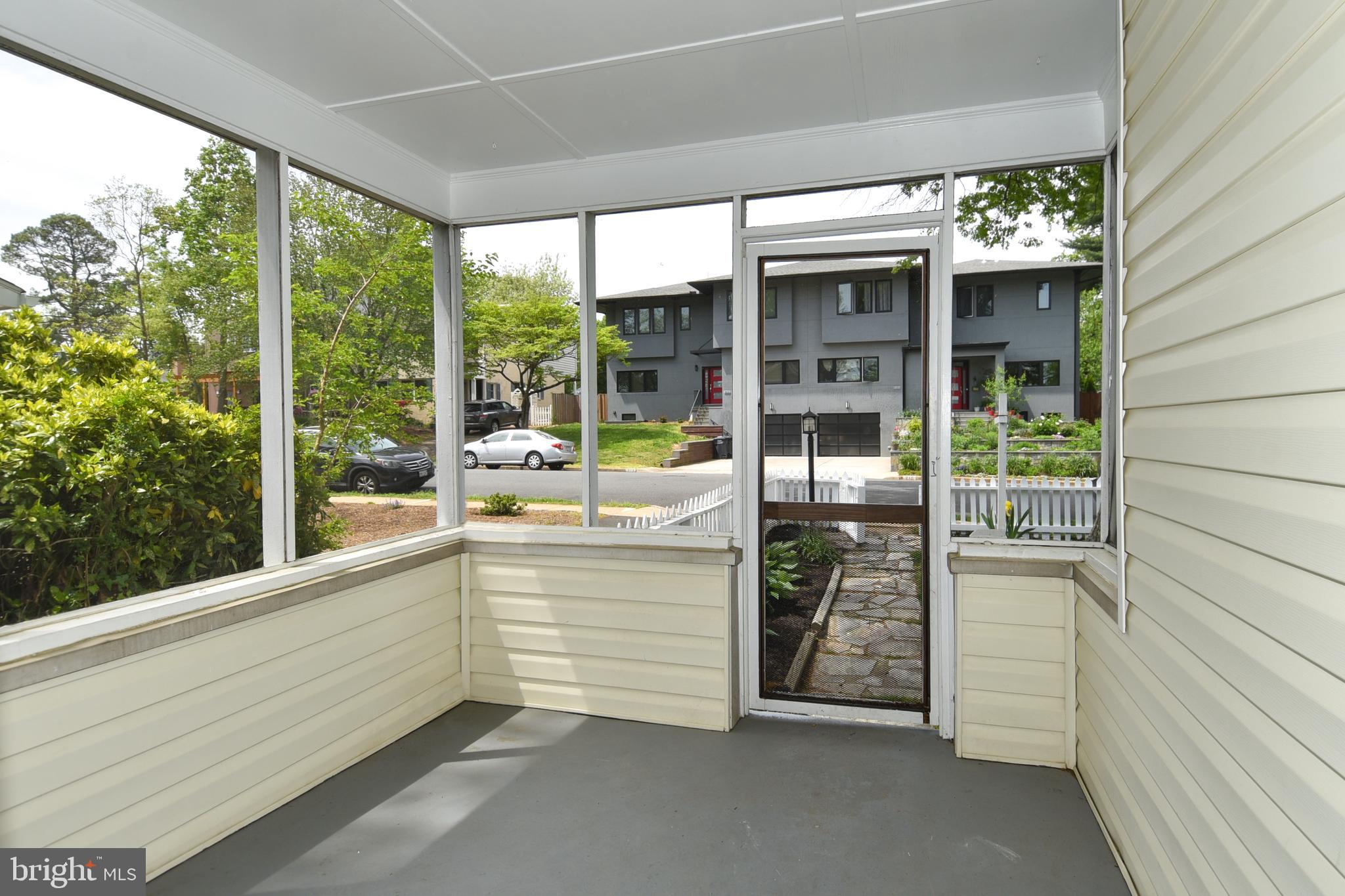 GREENWAY DOWNS - Residential