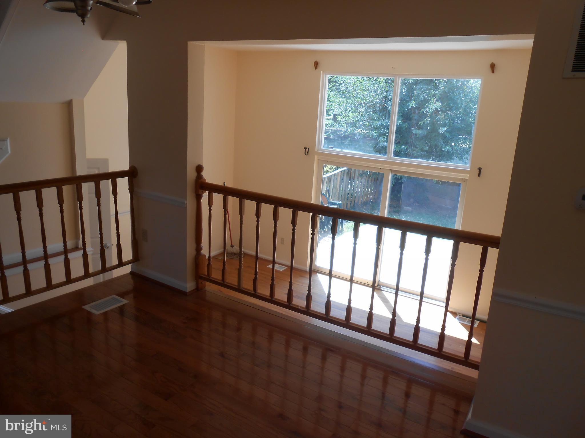 SHADY GROVE VILLAGE - Residential Lease