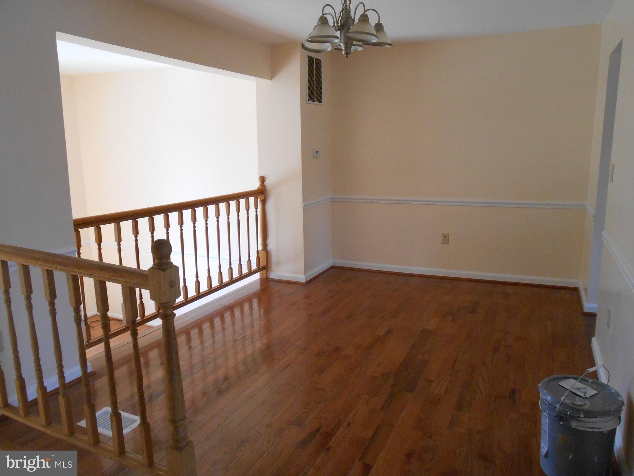 SHADY GROVE VILLAGE - Residential Lease