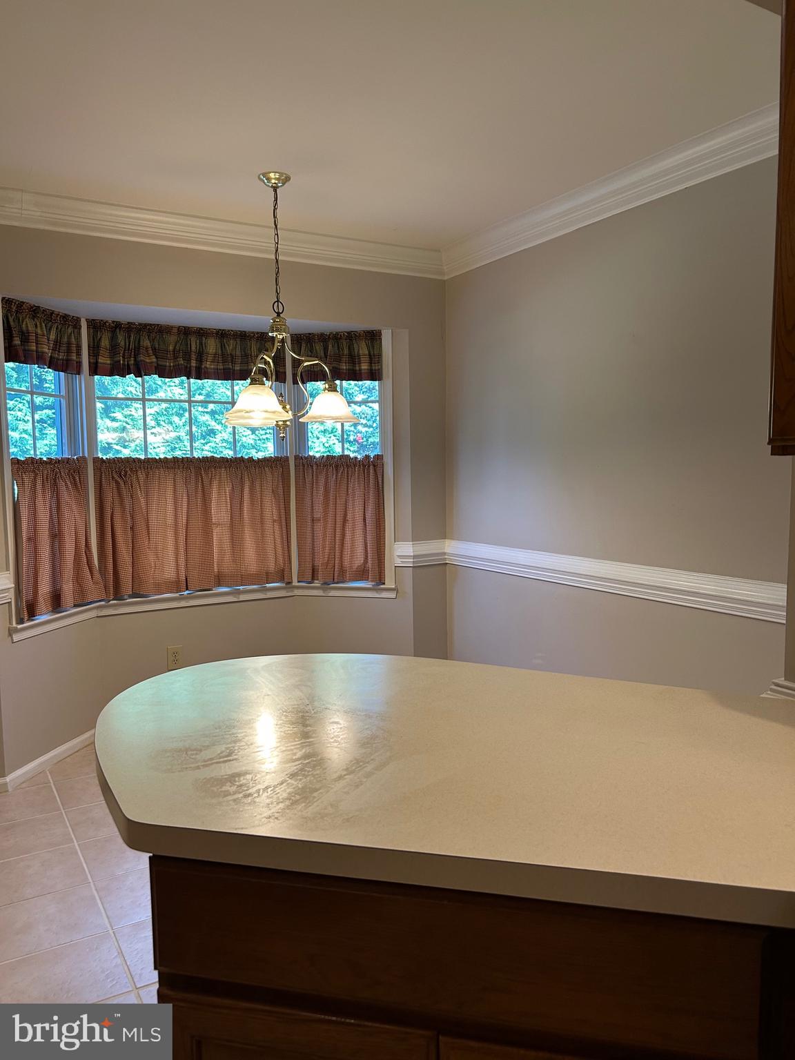 EVIAN - Residential Lease