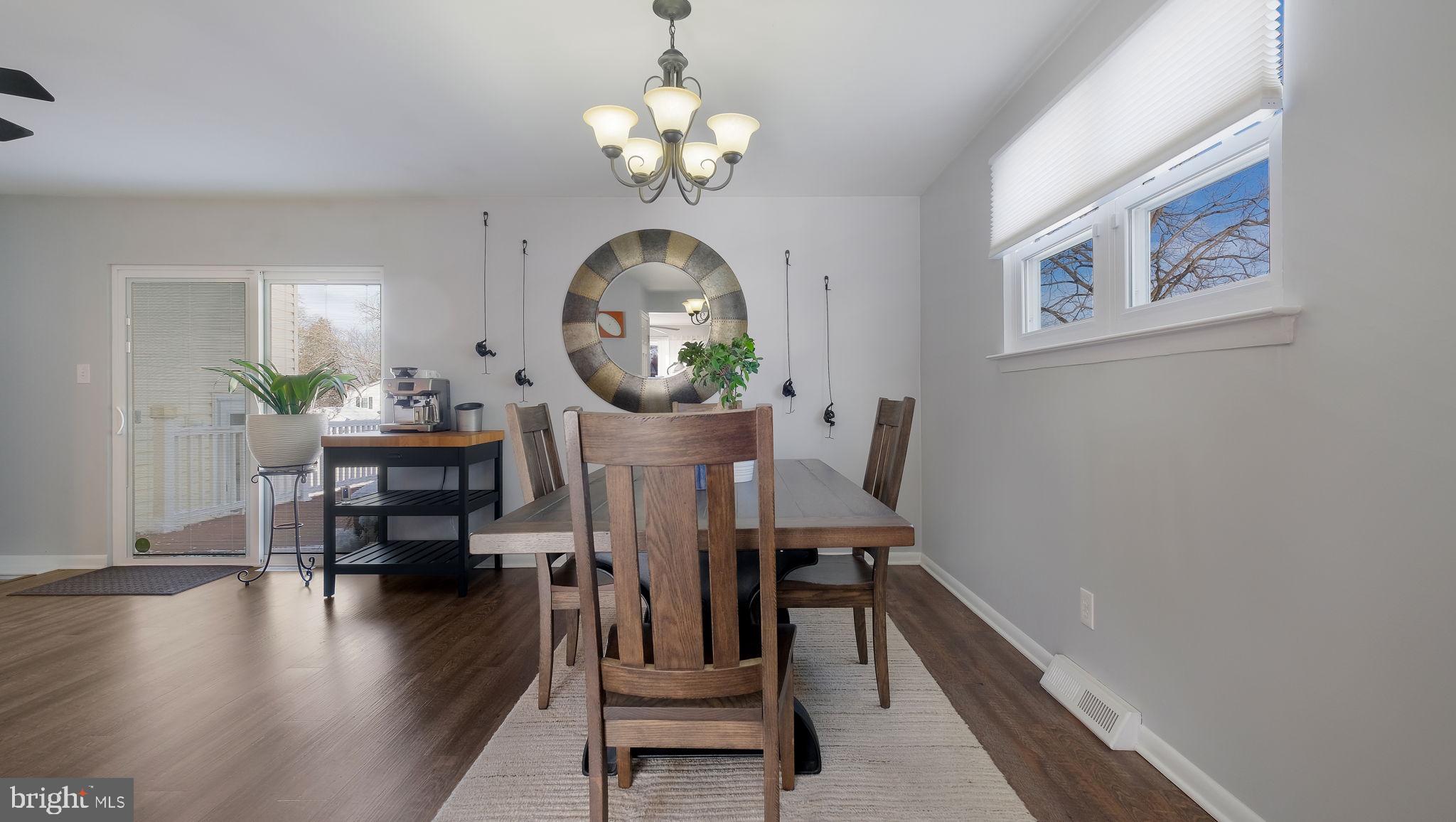 MEADOW GLEN - Residential