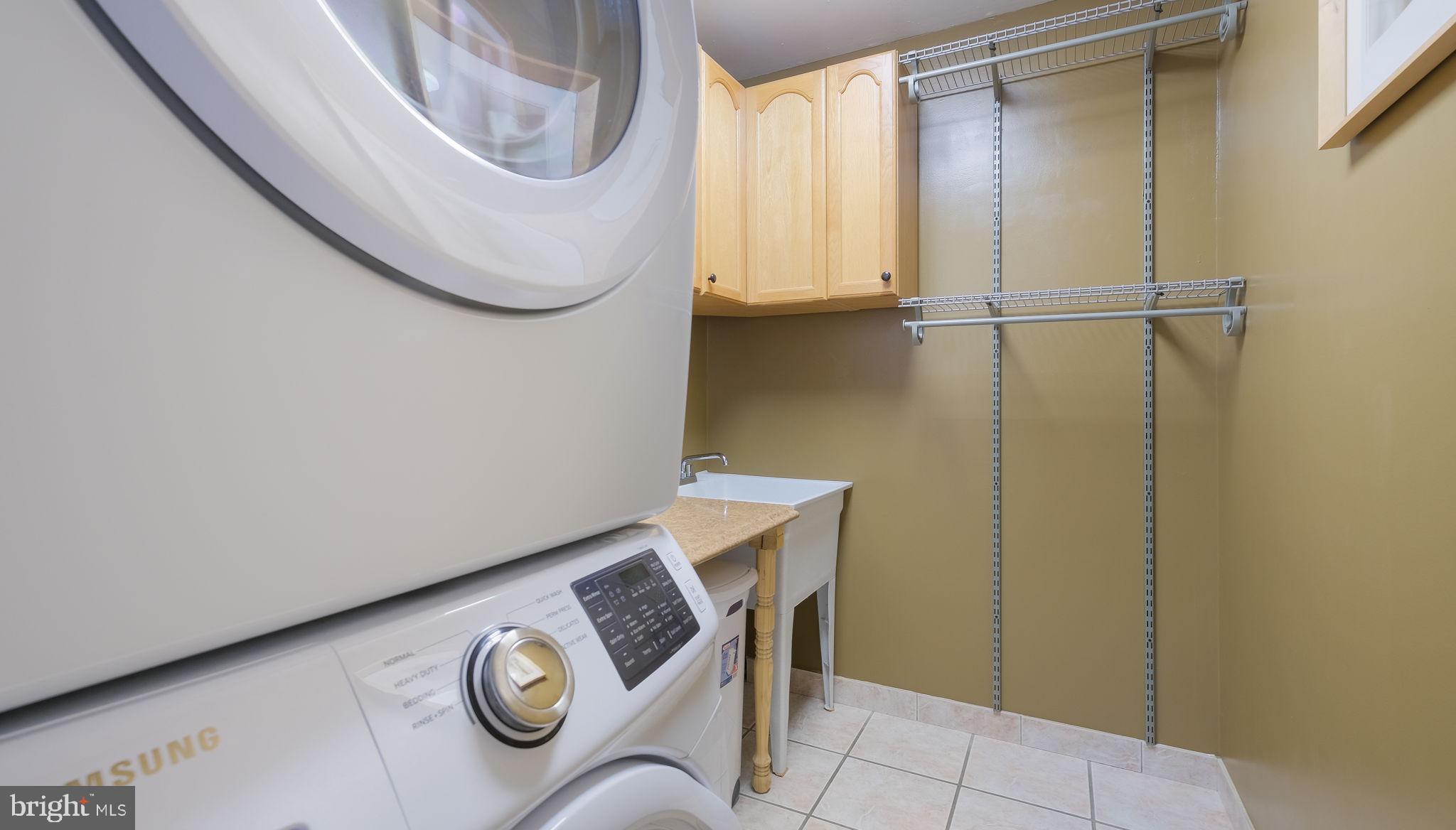 MEADOW GLEN - Residential